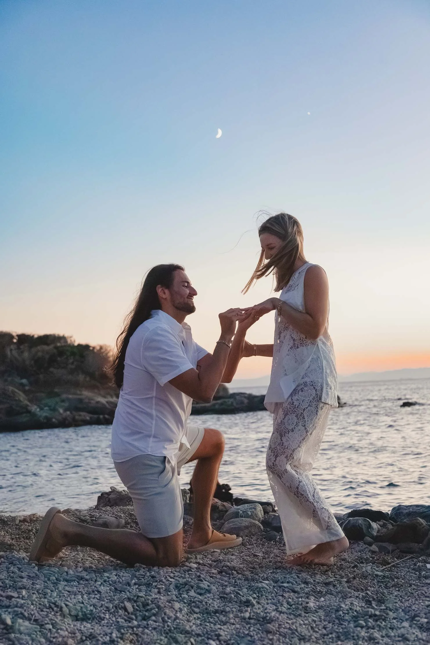 putting-on-the-engagement-ring-proposal-greece.jpg