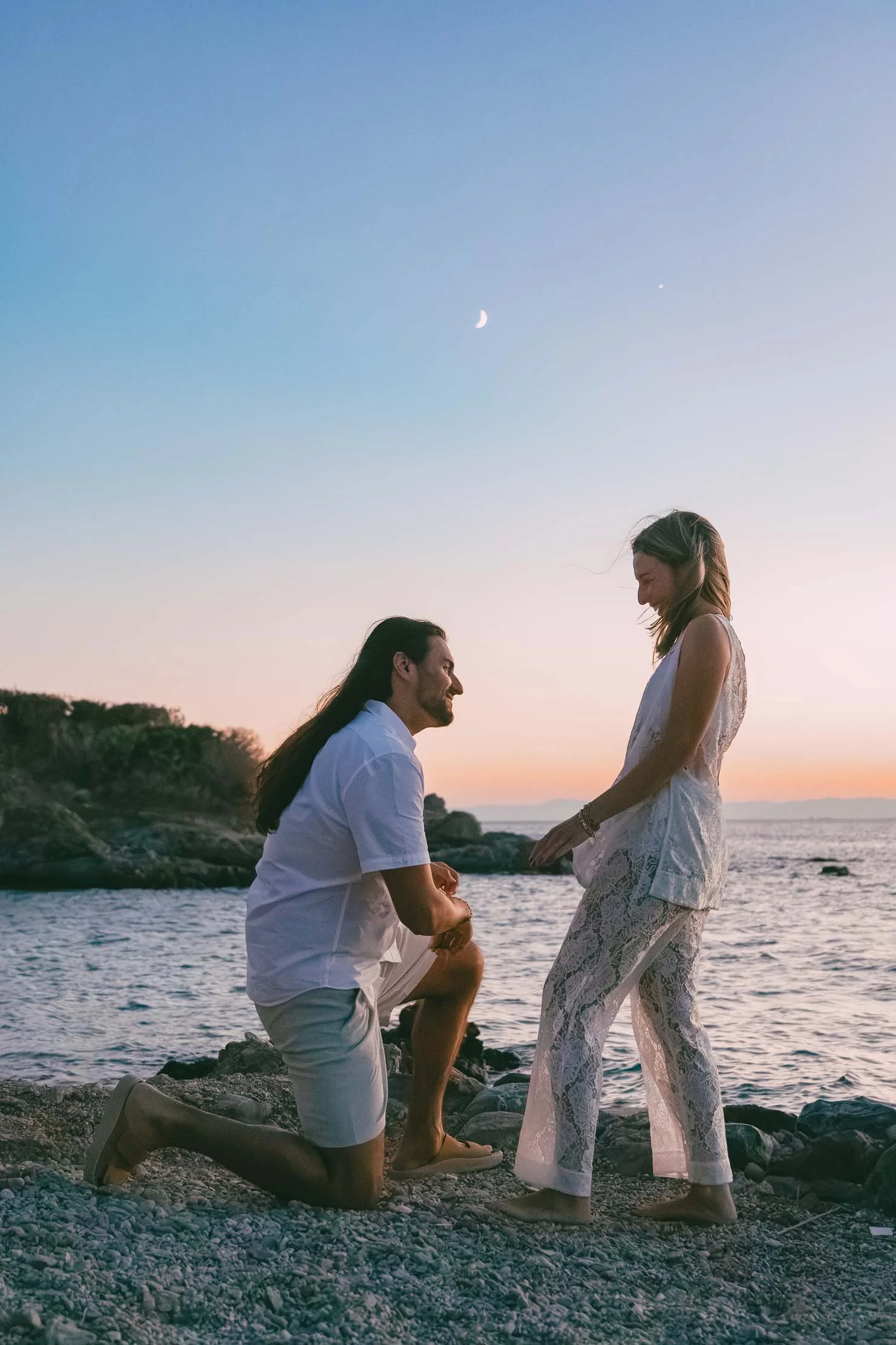 down-on-one-knee-proposal-athenian-riviera-cheyenne-arnold.jpg