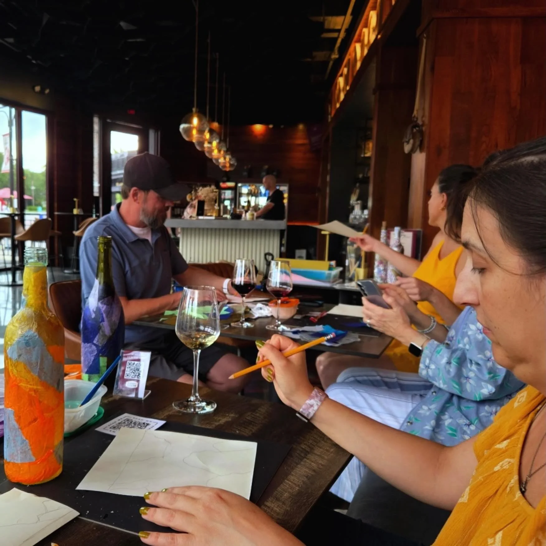✨A few pictures from our night at the Winery and Tasting Room with Brewlando✨
Join us next time; no experience needed. Have fun, sip something you love, and create guided mini projects, using quality materials, and friendly instruction.
-
-
-
🔗Link 
