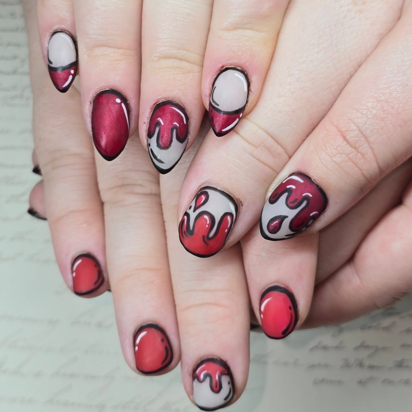 Our hands were a bit dry cause I did his nails 3 days before mine and took the pictures after that. But what do you guys think of this matching set?
#nail #nails #nailsnailsnails #nailart #naildesign #nailaddict #naildesigns #naillove #nailjunkie #a