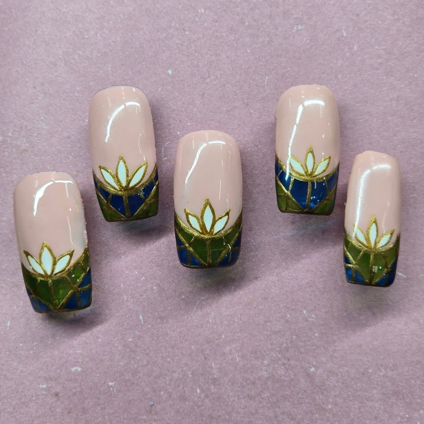 Practice makes better. These cute Hard Gel nails are amazing. Tell me what you think below!
#nail #nails #nailsnailsnails #nailart #naildesign #nailaddict #naildesigns #naillove #nailjunkie #art #artist #nailtech #nailtechnician #nailtechlife #love