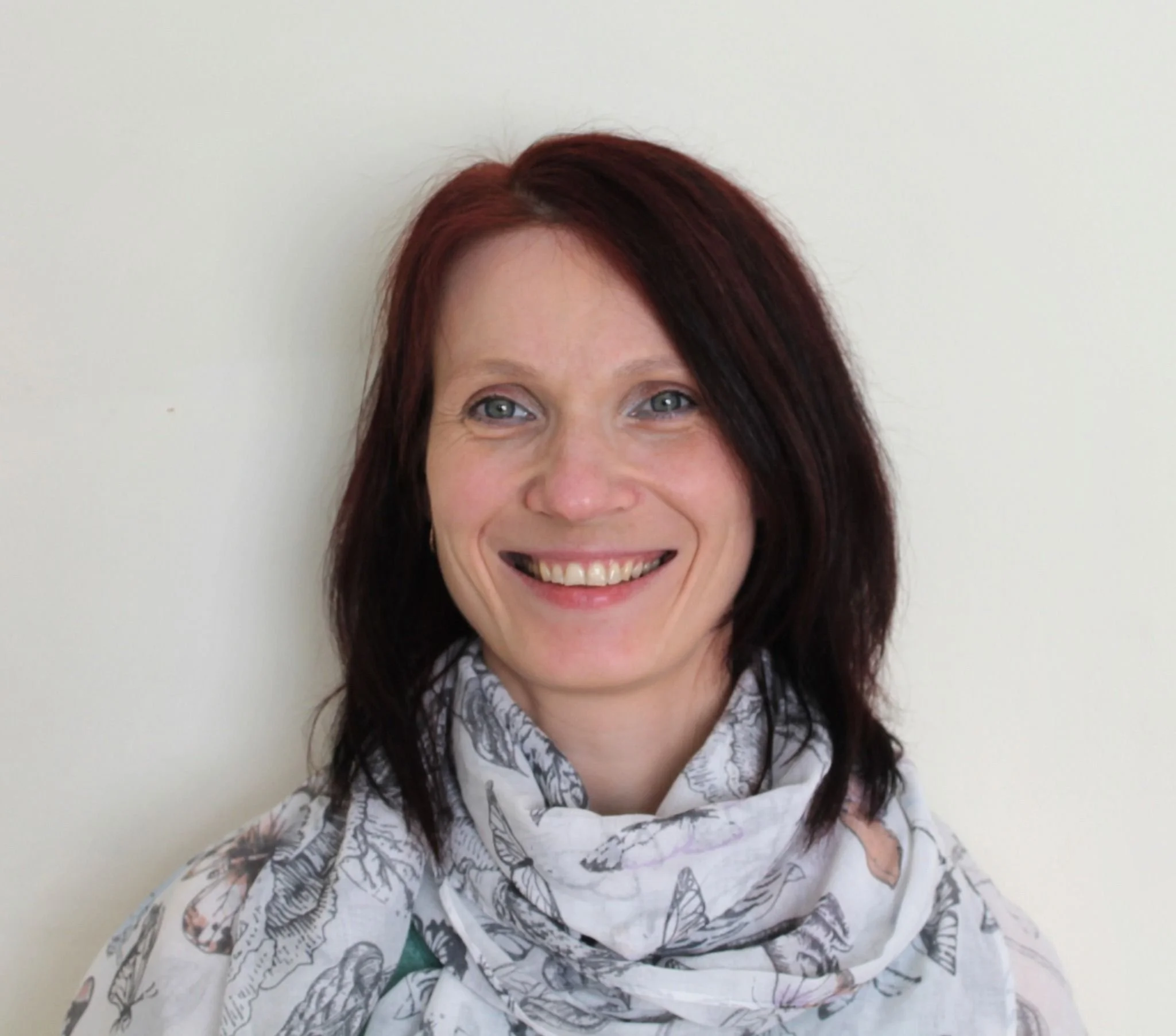 Holistic nutritional therapist, hormones specialist, blood sugar specialist, healthy eating