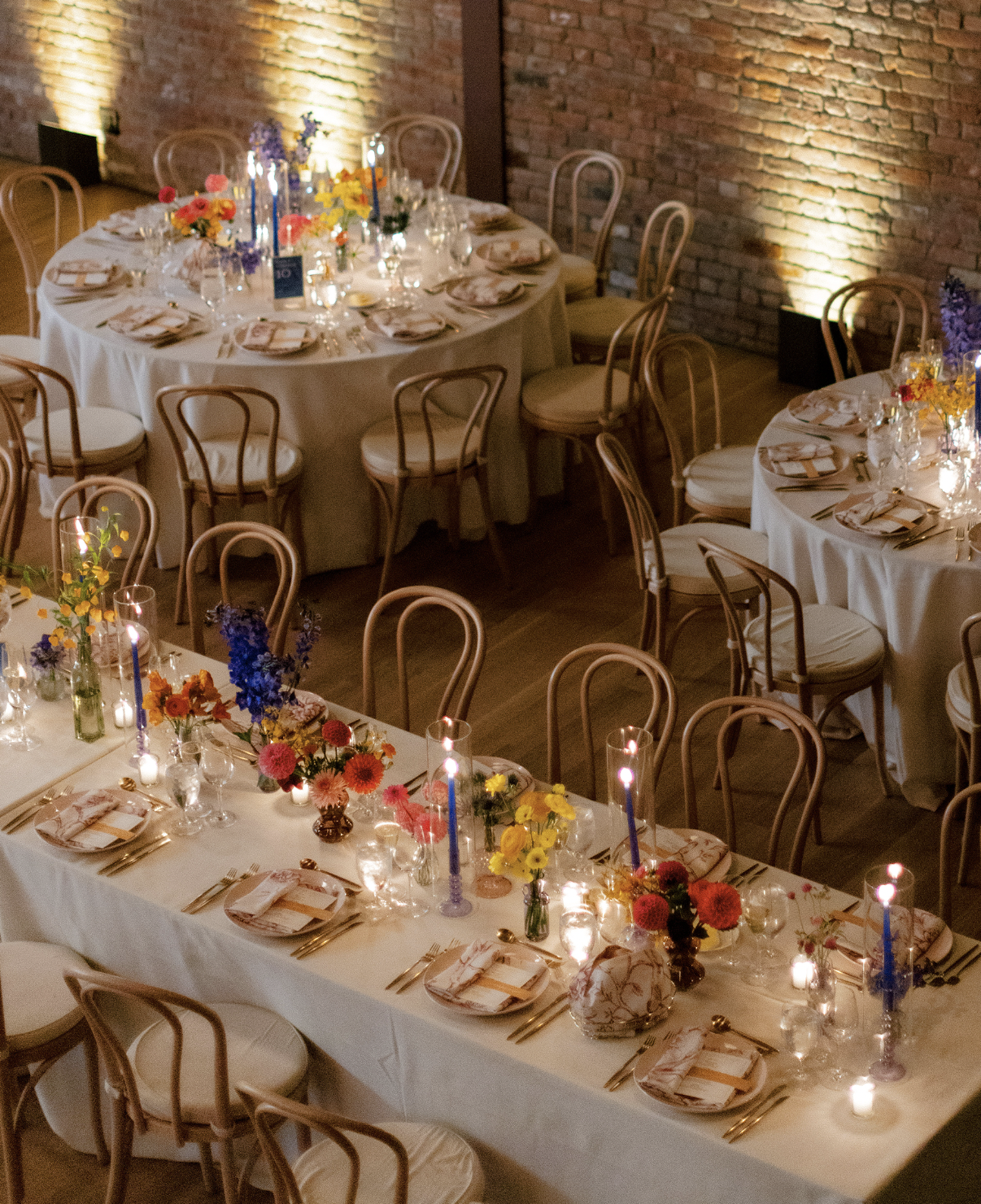 Color Finds Its Contrast