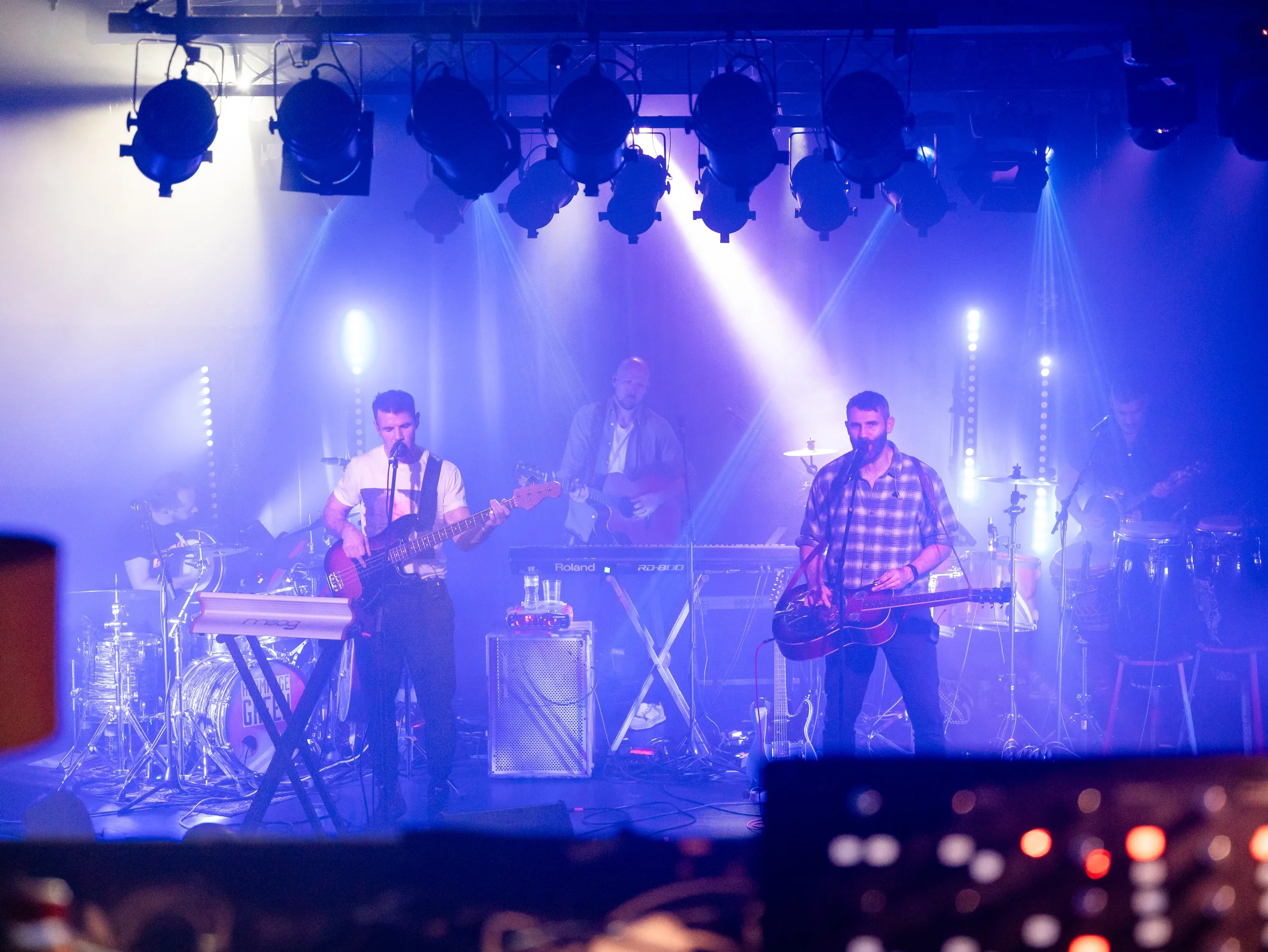 Employees-Night-Out-Pub-Music-Fun-photography.jpg