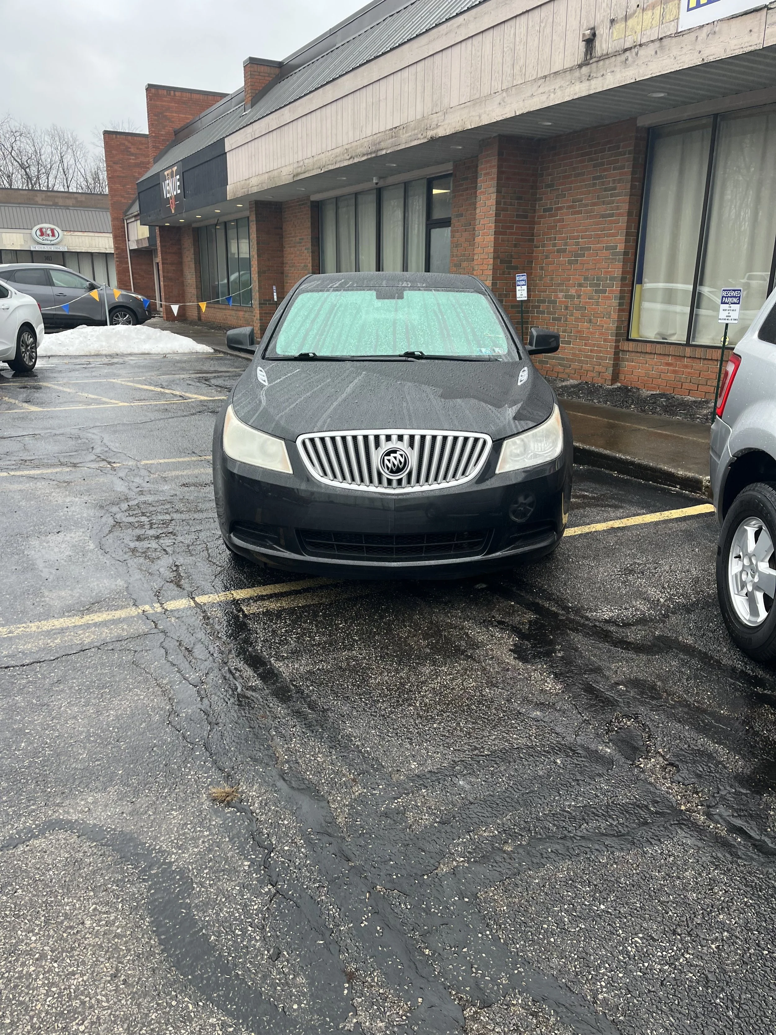 2012 Buick Lacrosse Convenience FWD