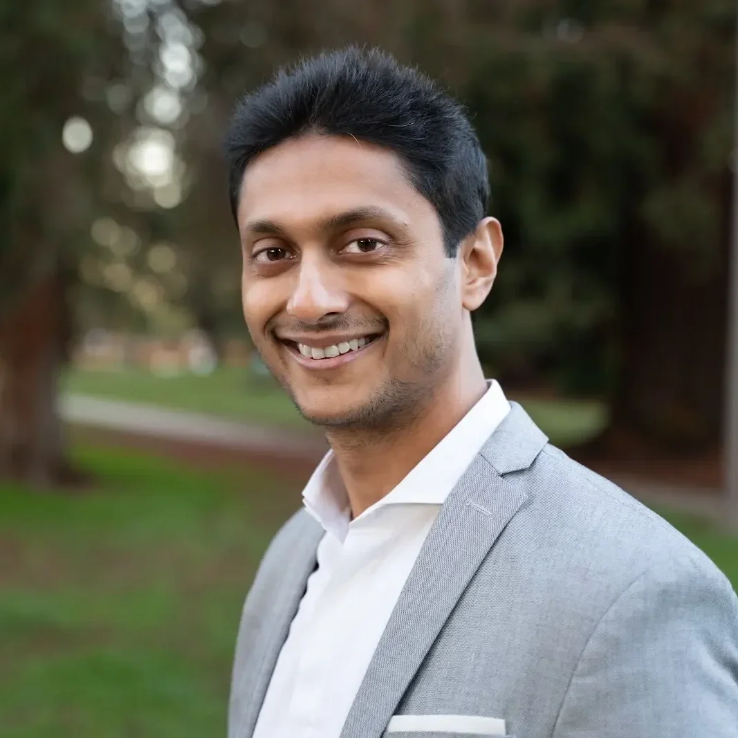 Dhavel Patel headshot