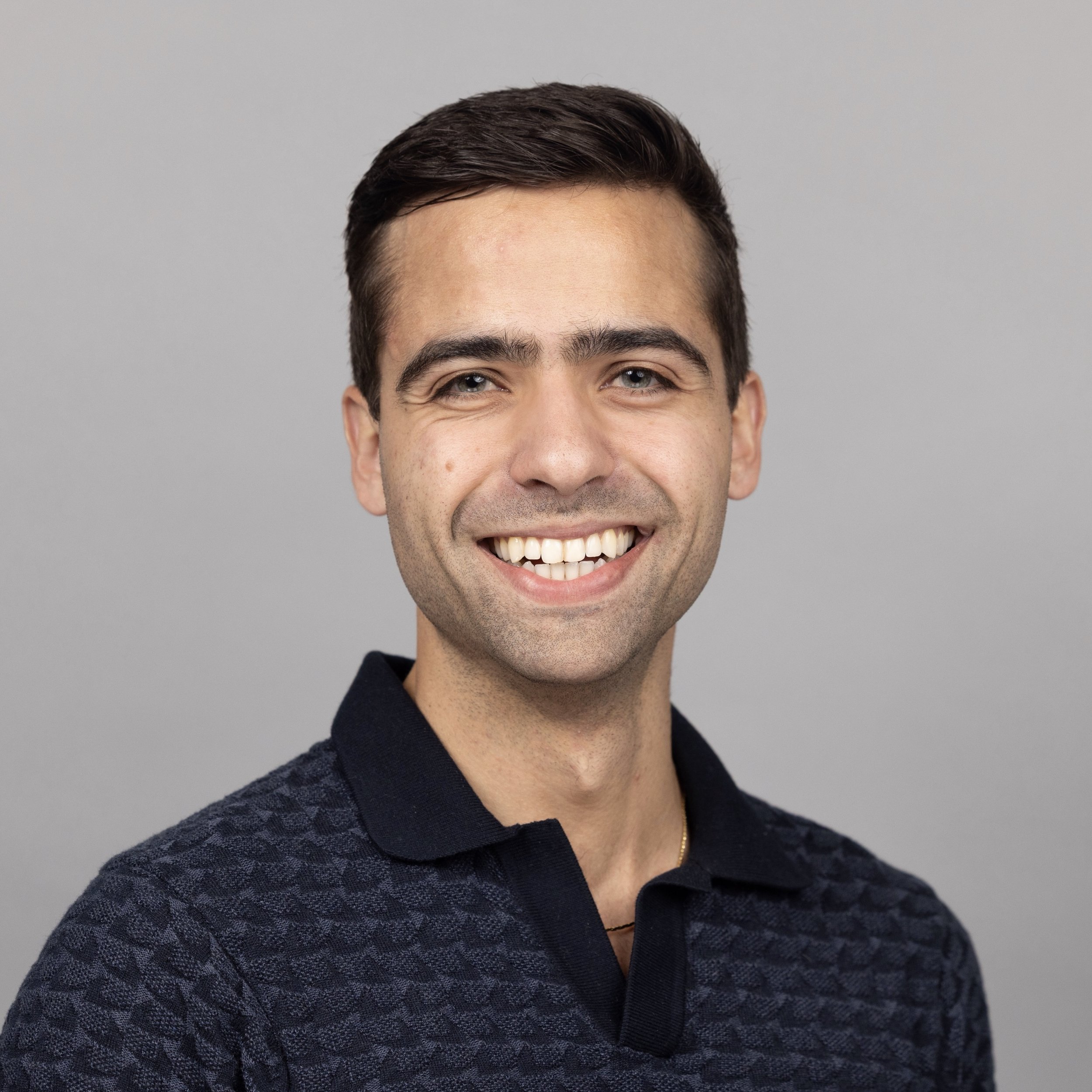 Isaac Goldstein Headshot
