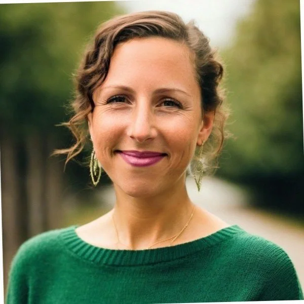 Rebecca Vallas headshot