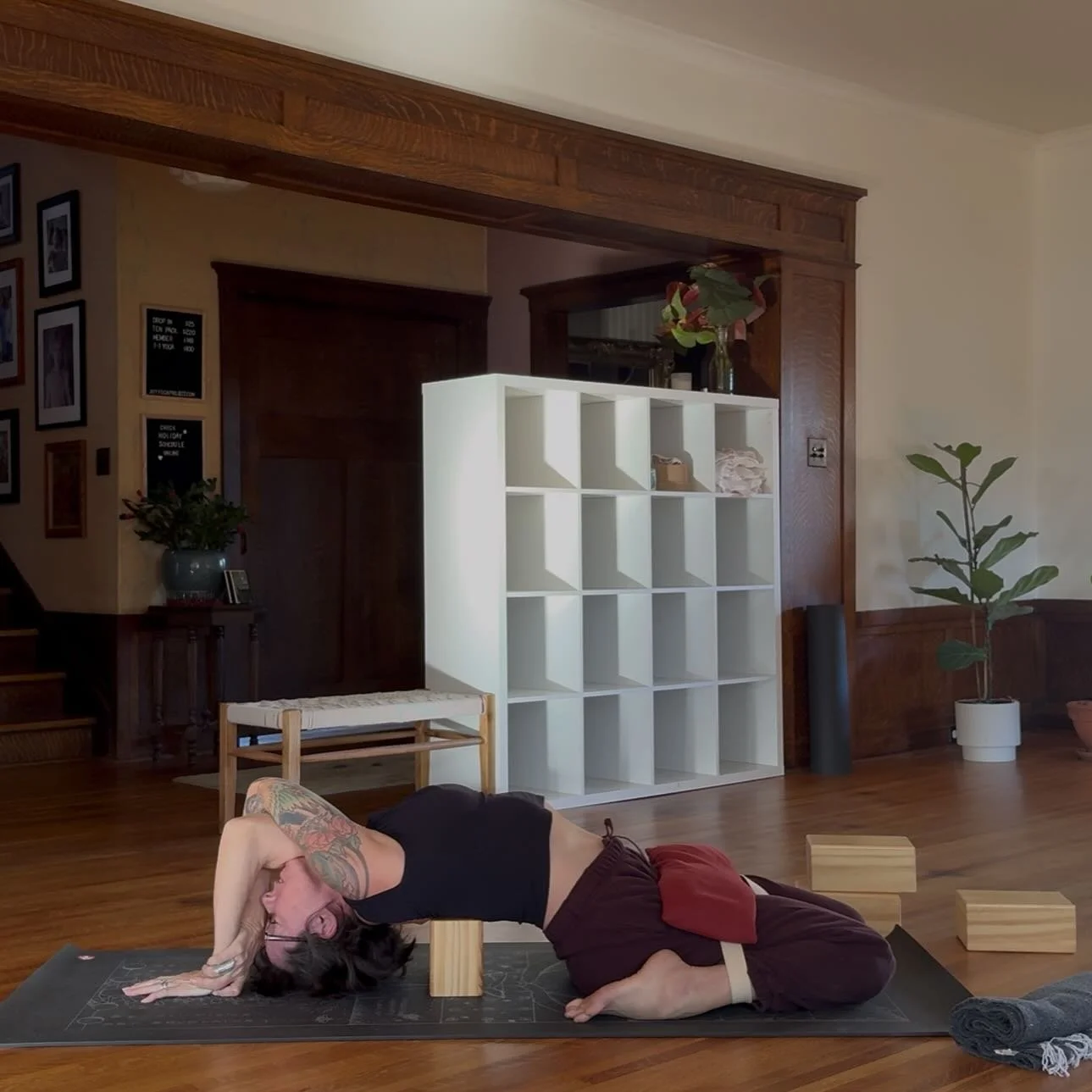 Developing your inner authority isn&rsquo;t just about strengthening muscles &mdash; it&rsquo;s about perception, felt sense, and inner imagery that gives you access to subtler layers of structure and energy in your body.

It&rsquo;s a kind of knowle