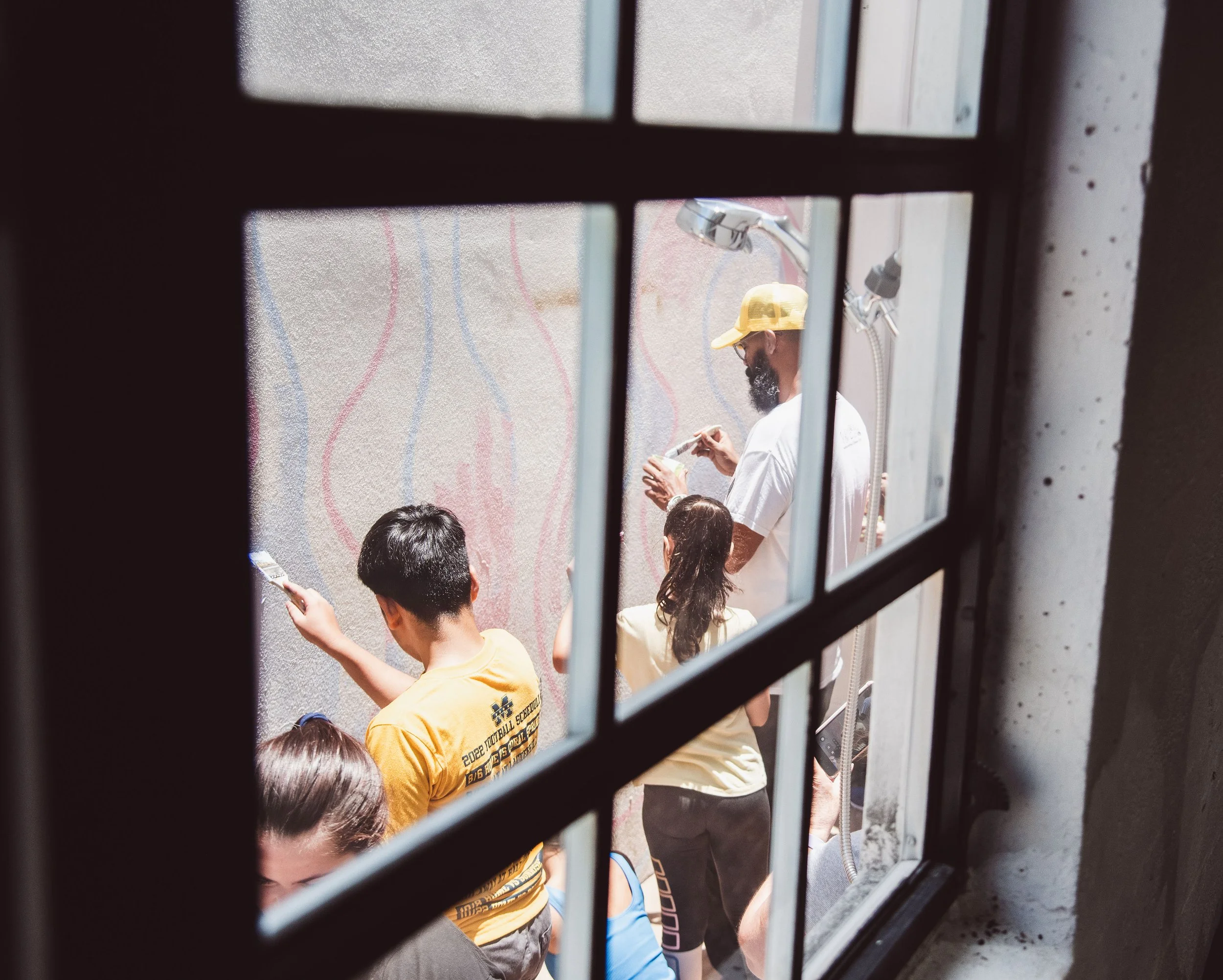 Muse&Flow Miami group custom handmade mural best ideas creative activities corporate team building art workshop Gigi playhouse G2M Growth Mindset