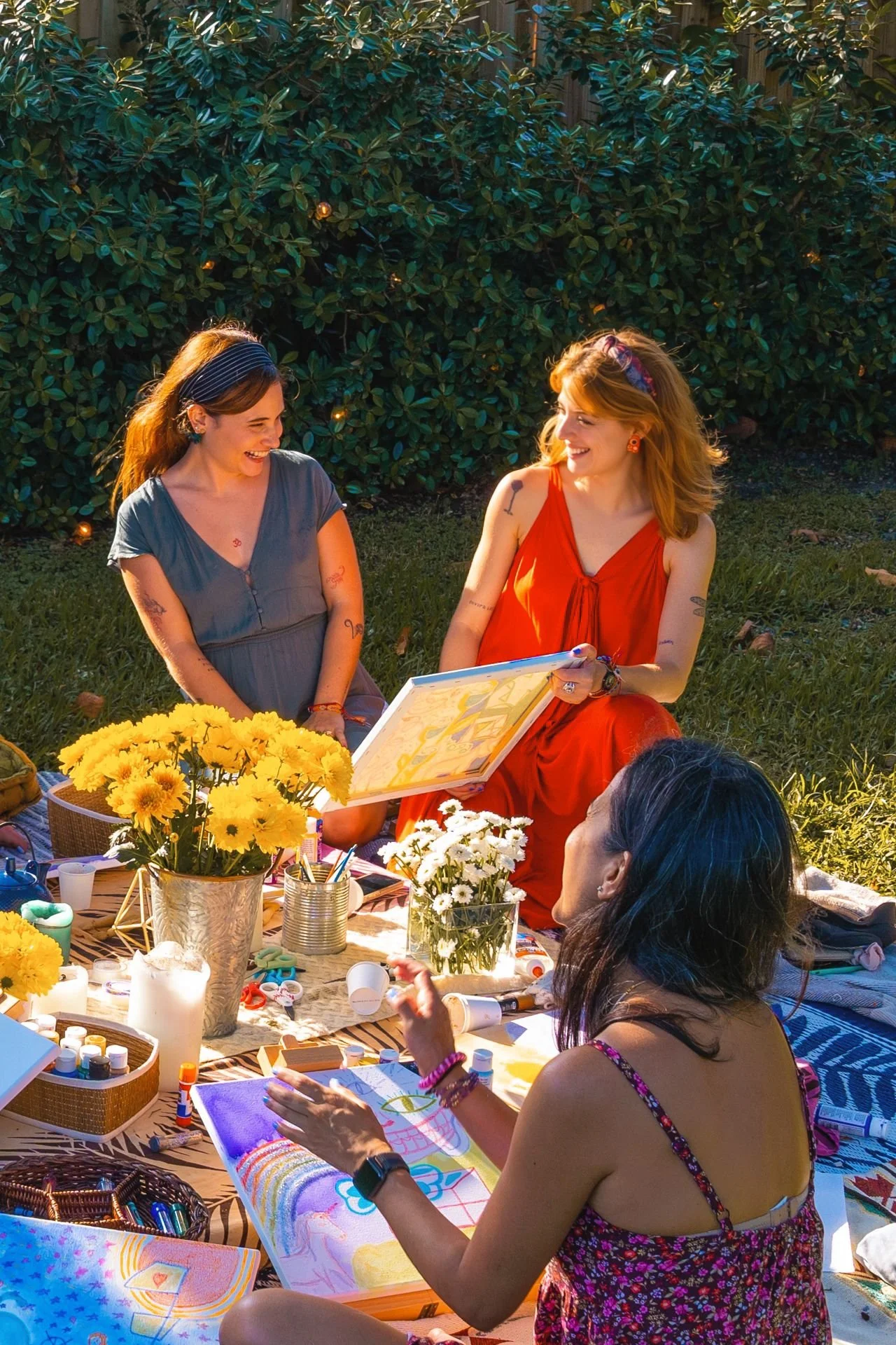 Paint picnic Muse&Flow Miami group personalized paint party kit custom handmade canvas classes best ideas creative activities birthday bachelorette corporate team women gatherings brand activation live artist