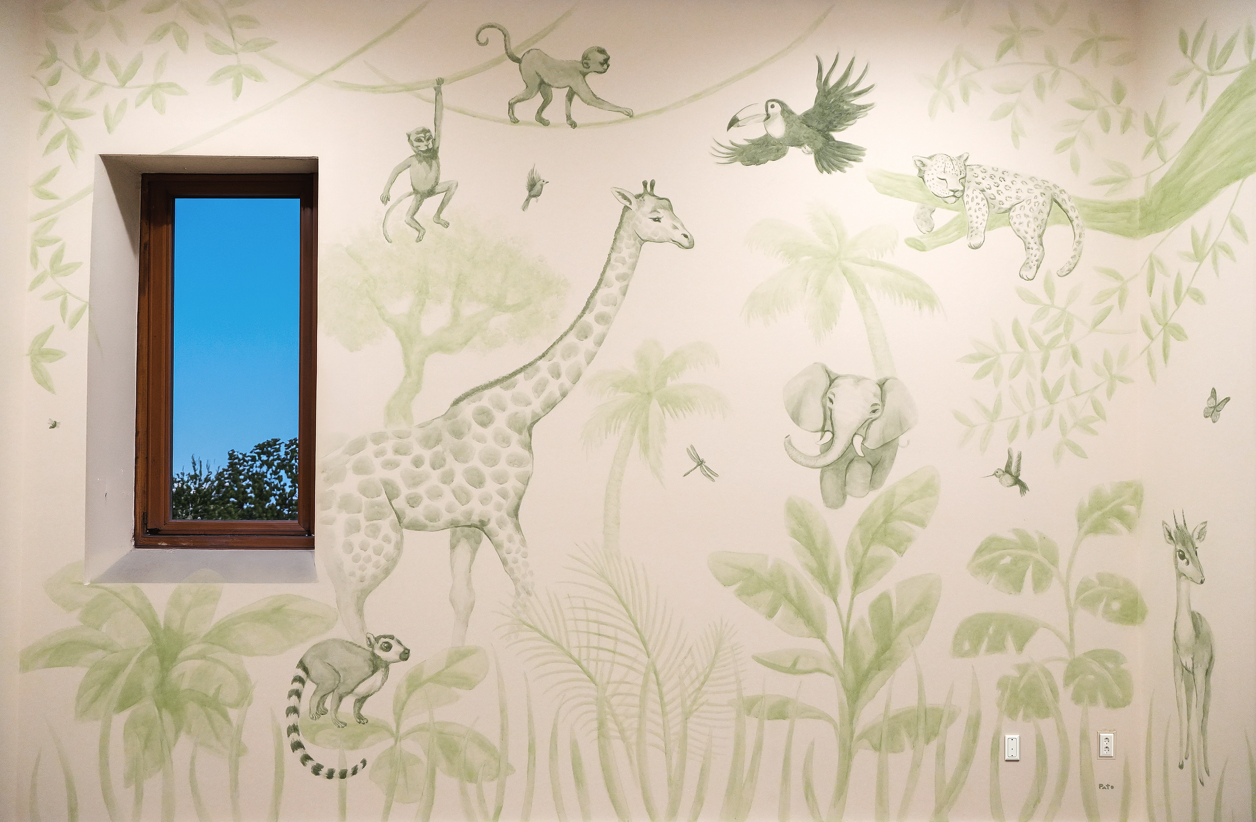 Mural artist in Miami Muse&Flow Patricia Machin art illustration commissions freelance designer watercolor wall art green jungle painting nursery baby room
