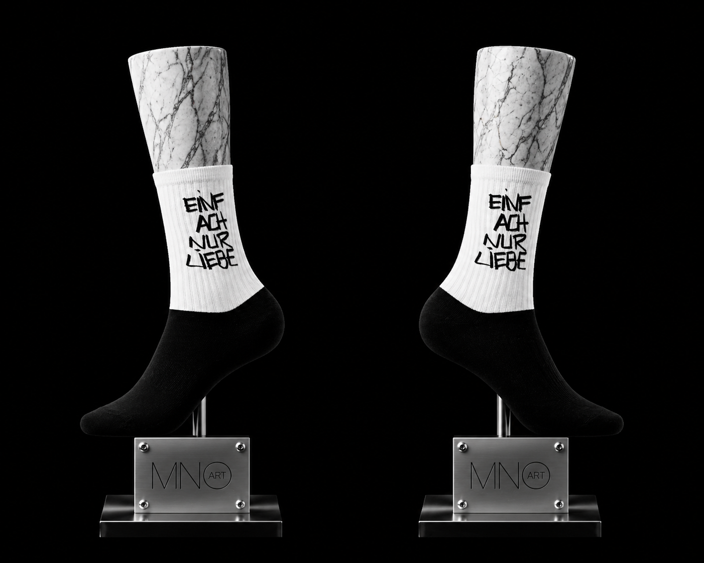 Designer Socken – Einfach nur Liebe Statement – MNO ART