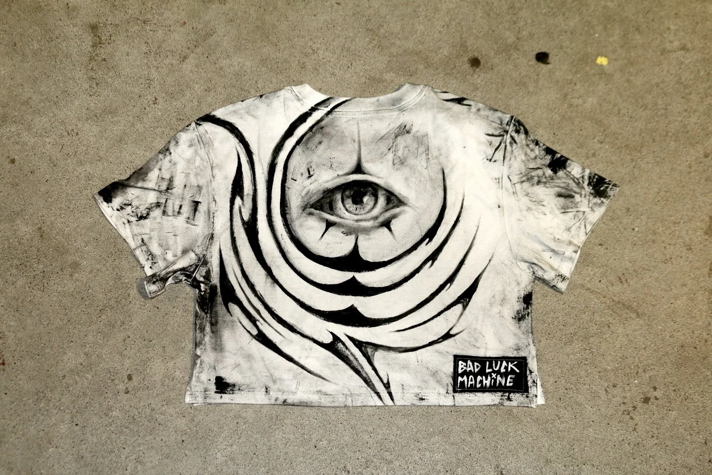 NEW STUFF IS OUT! 
CRY CROP - S - &pound;60 

New stuff is out rn! Big hoodies and T-shirts go check em out :) 

#1of1 #1of1clothing