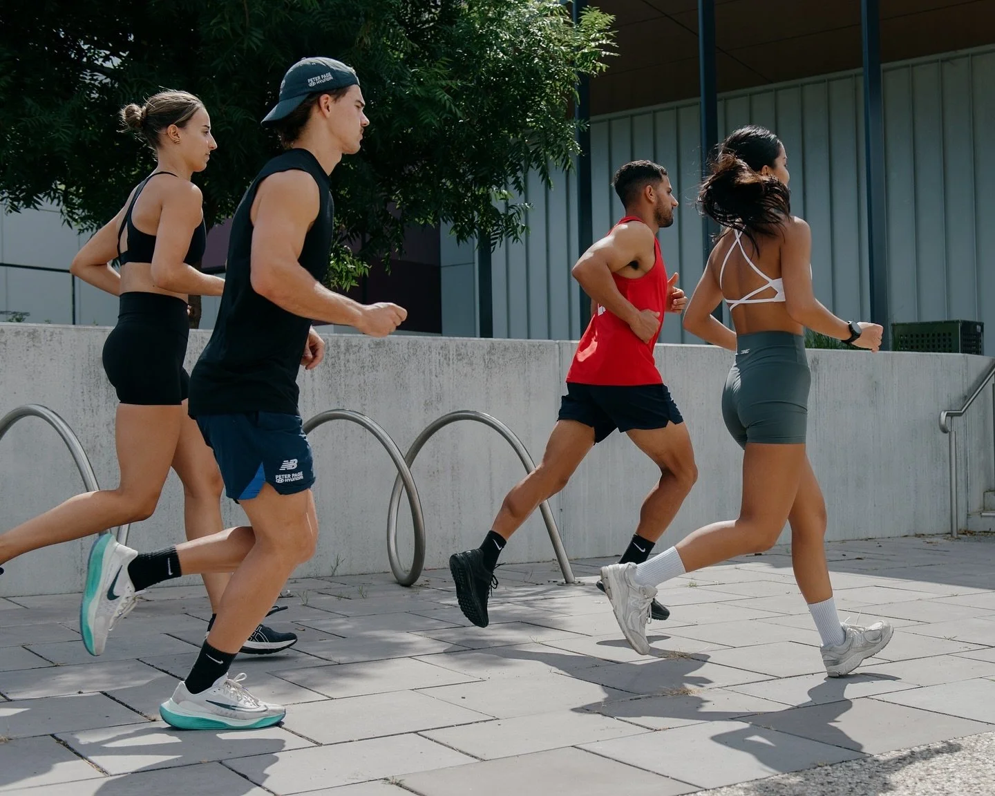 HELLO RUNNERS 
Welcome to PP Run Club π
β° 6:00am, Tuesday 
π UniLoop 
π No experience needed
π‍βοΈ Meet new, like-minded people 
#adelaide #runclub #running #runclubadelaide #socialrun #socialrunning #runmotivation
