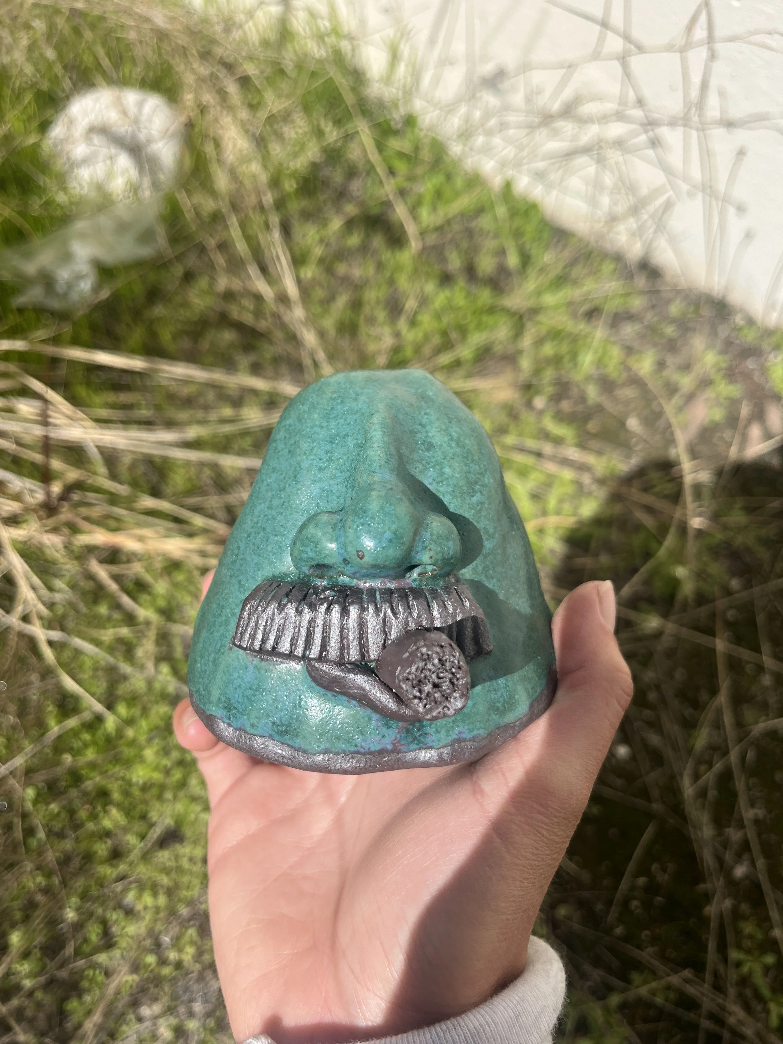 'Have A Cigar' Glasses Holder