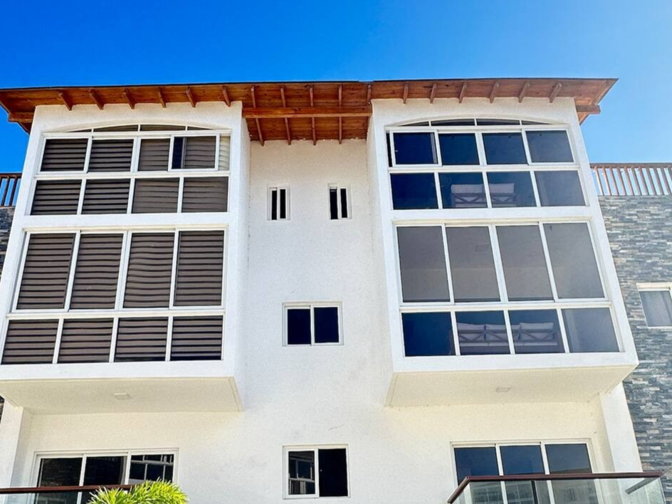 Penthouse windows Armonia LT