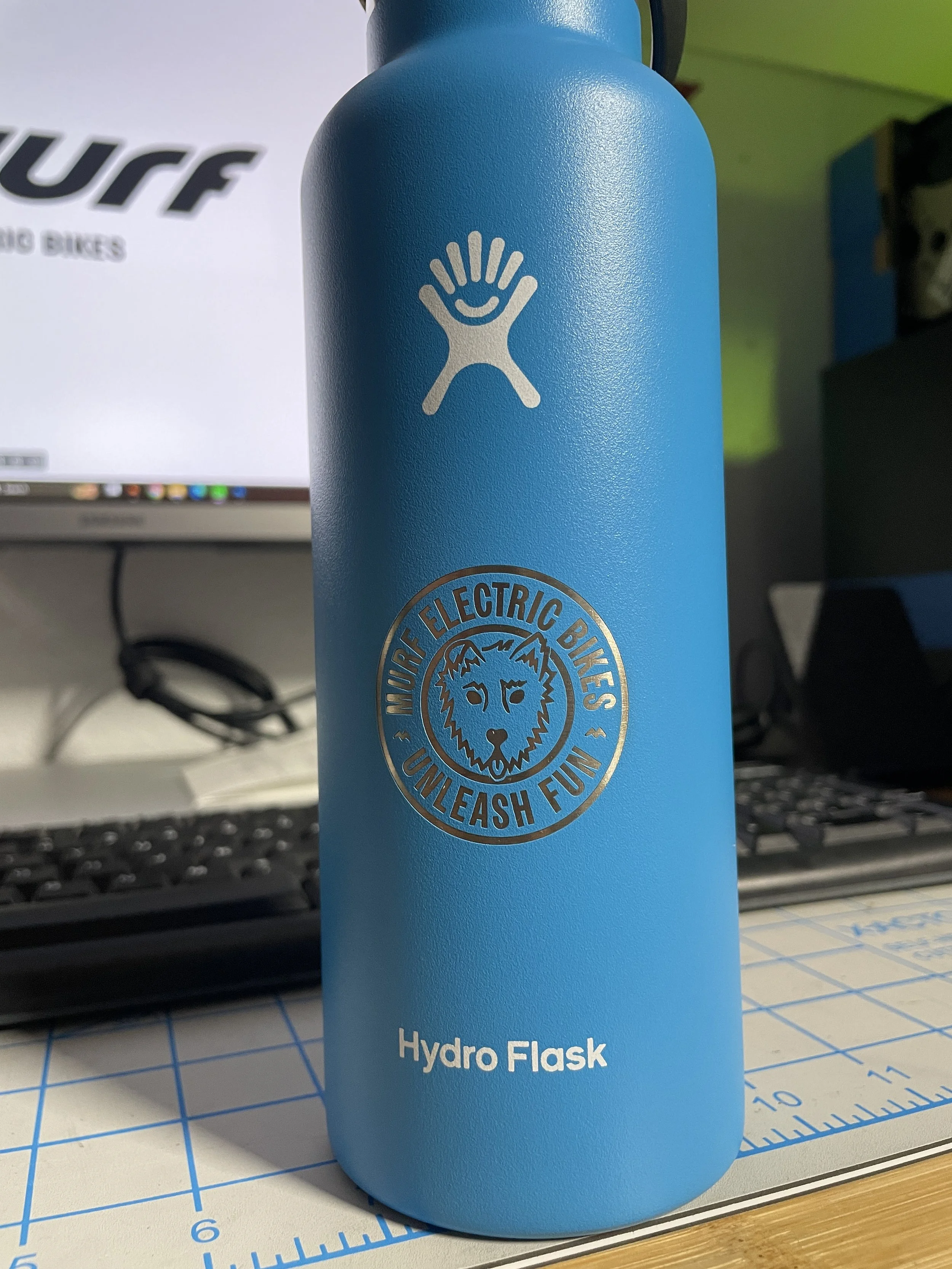 20oz Hydro Flask in Pacific Blue