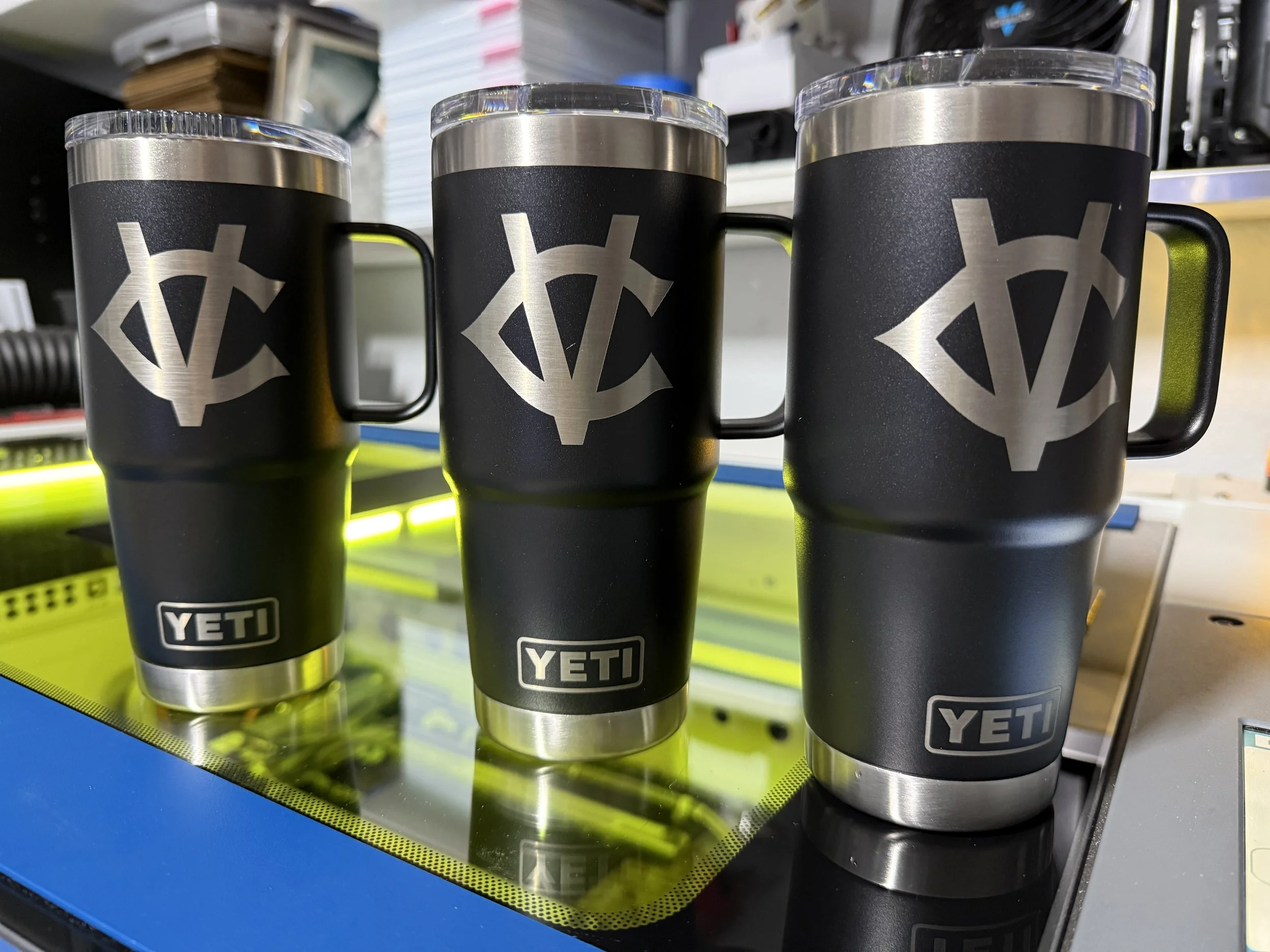 30oz YETI Rambler Travel Mug