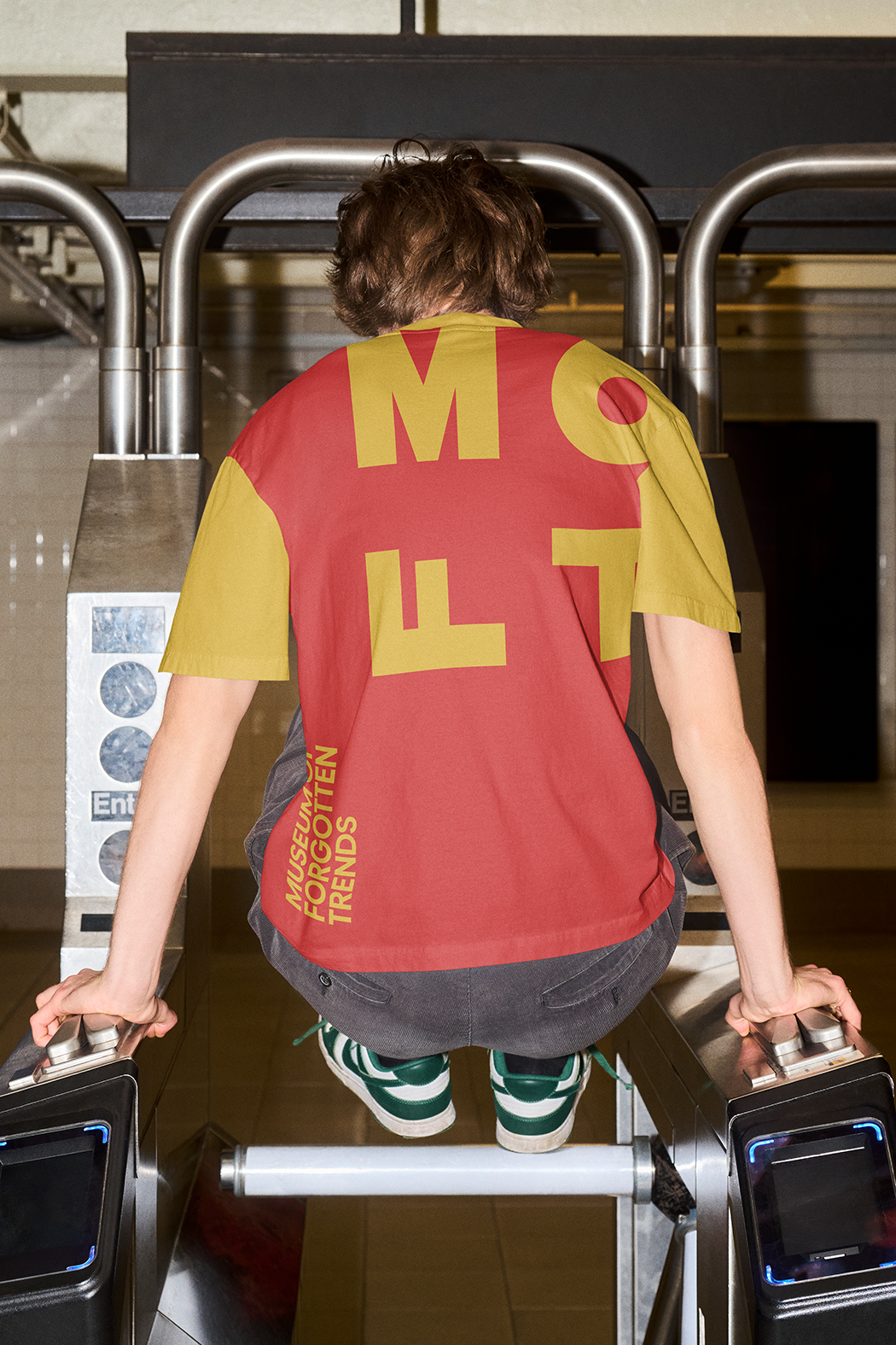 MM_Apparel_AP-NYS-08.png