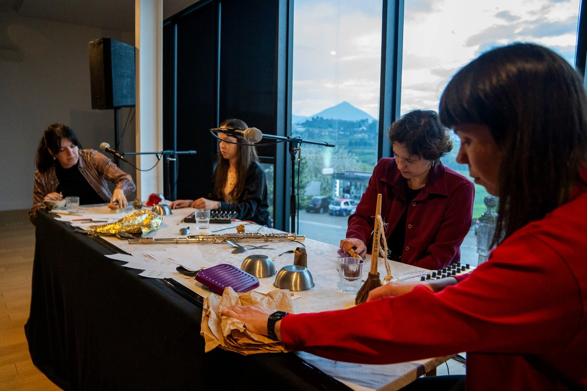 Apresentação Pública- Casa da Terra- 12/04/2025