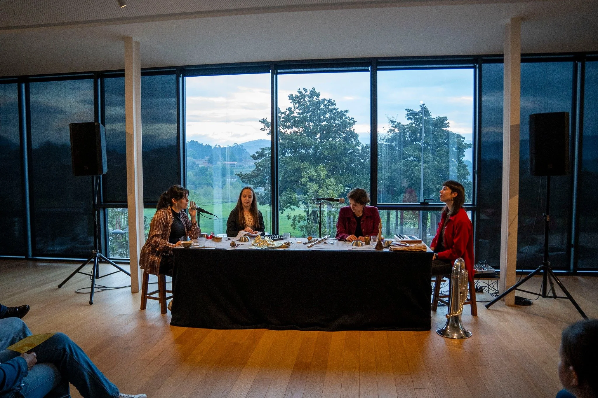 Apresentação Pública- Casa da Terra- 12/04/2025