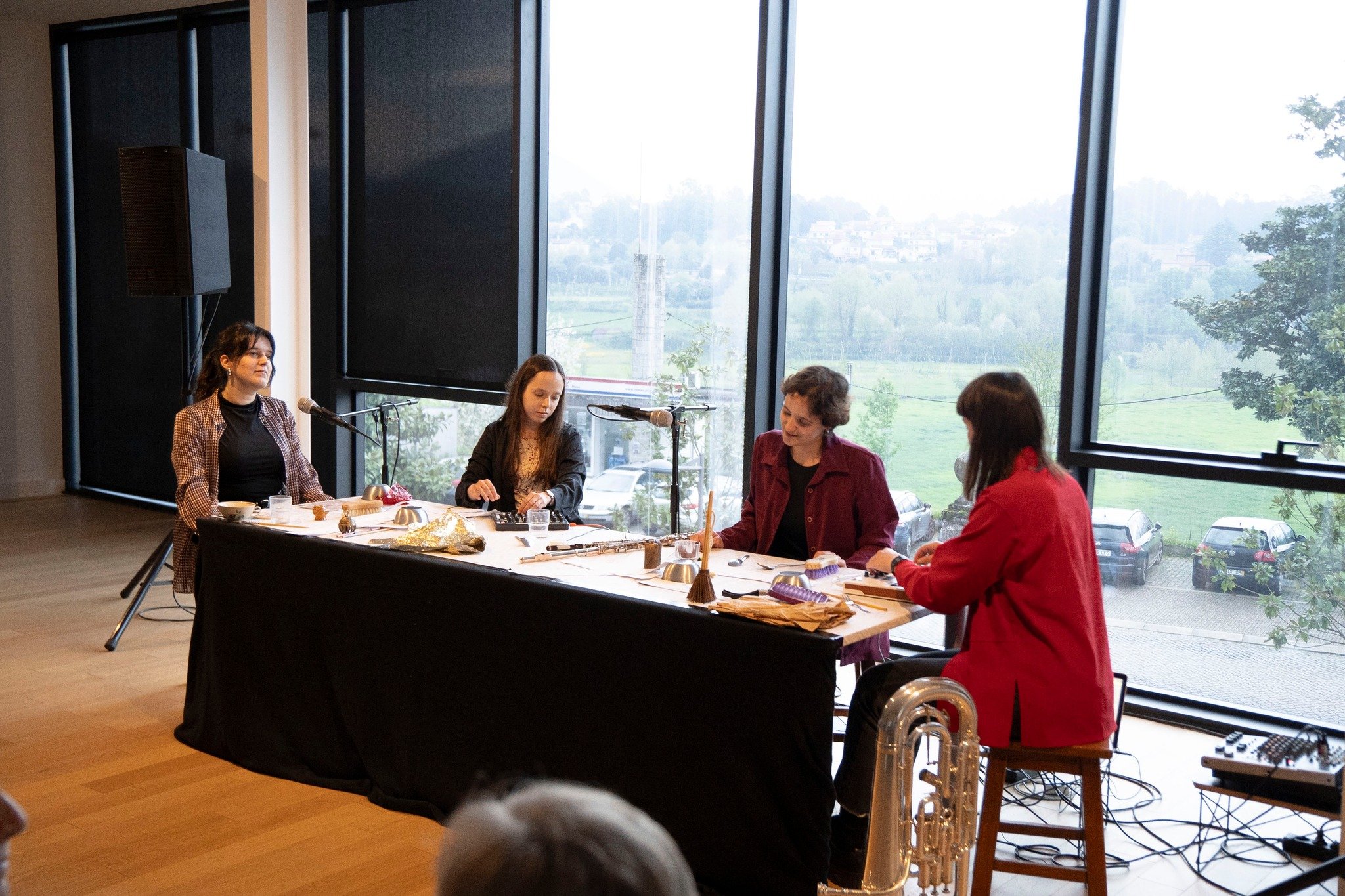 Apresentação Pública- Casa da Terra- 12/04/2025
