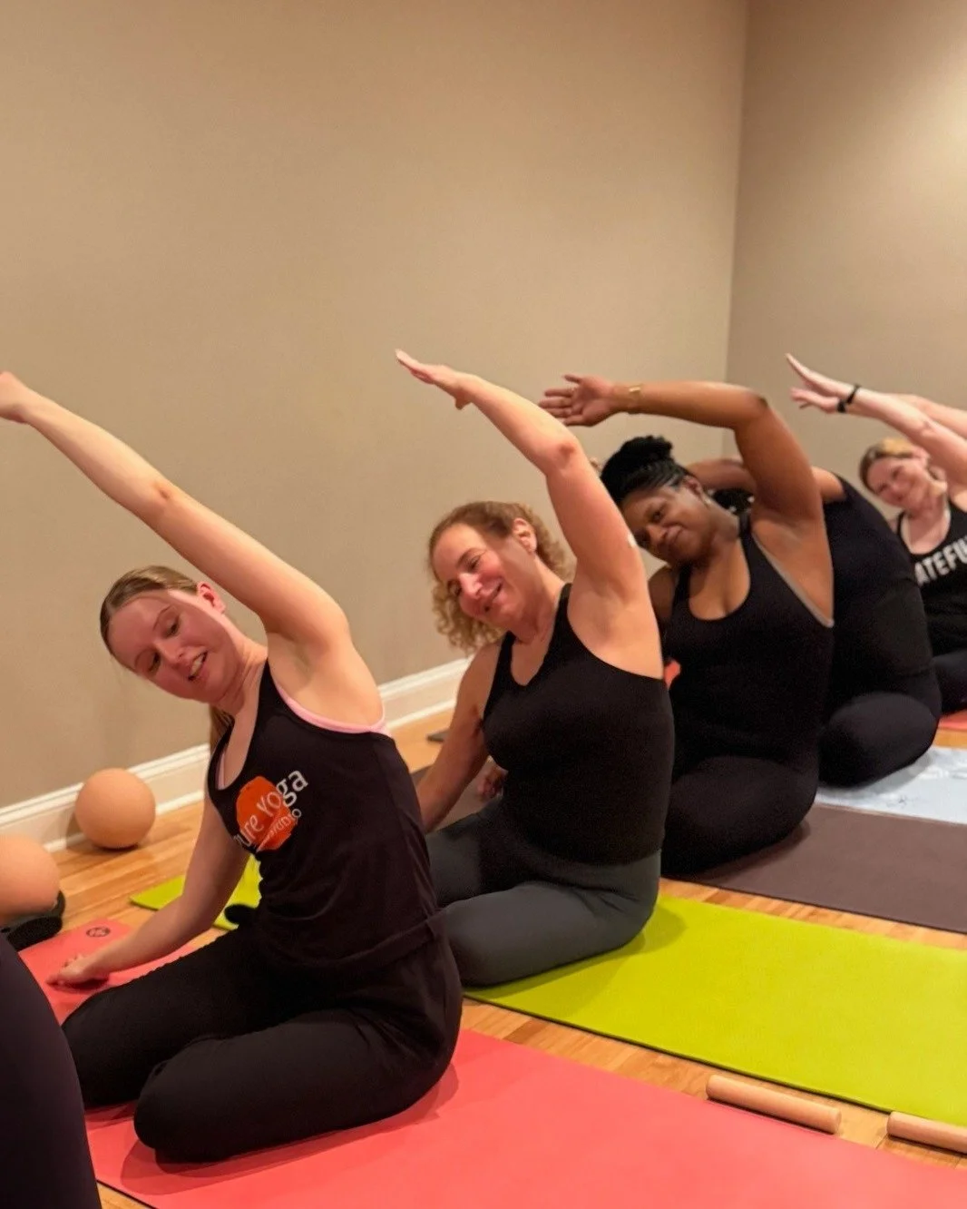 Thursday - Mat Pilates morning and evening today!

9:30 AM Pilates with Meredith
10:45 AM Strength for Life with Jessica
6:00 PM Yoga All Levels with Meredith
7:30 PM Pilates with Meredith

#yoga #barre #pilatesdelaware #matpilates #trolleysquaredela