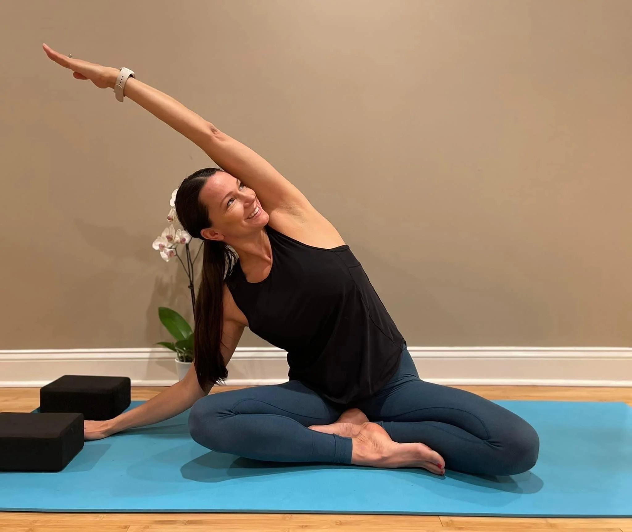 Wednesday Schedule 

9:00 AM Yoga All Levels with Elaine
5:00 PM Barre with Meredith
6:00 PM Vinyasa Yoga with Elaine
7:30 PM Flow &amp; Restore Yoga with Leslie

#selfcare #yoga #yogaeveryday #flowrestoreyoga #gentleyoga #inwilm #inwilmington #yogaa