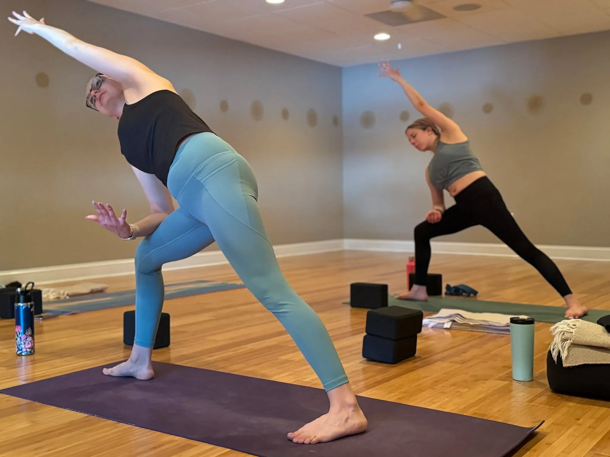 Tuesday Schedule

9:30 AM Pilates with Meredith
12:00 PM Strength for Life with Jessica Reed
6:00 PM Yoga All Levels with Meredith
7:30 PM Pilates with Meredith

#yoga #pilates #barre #pilatesdelaware #trolleysquarepilates #matpilates #trolleysquared
