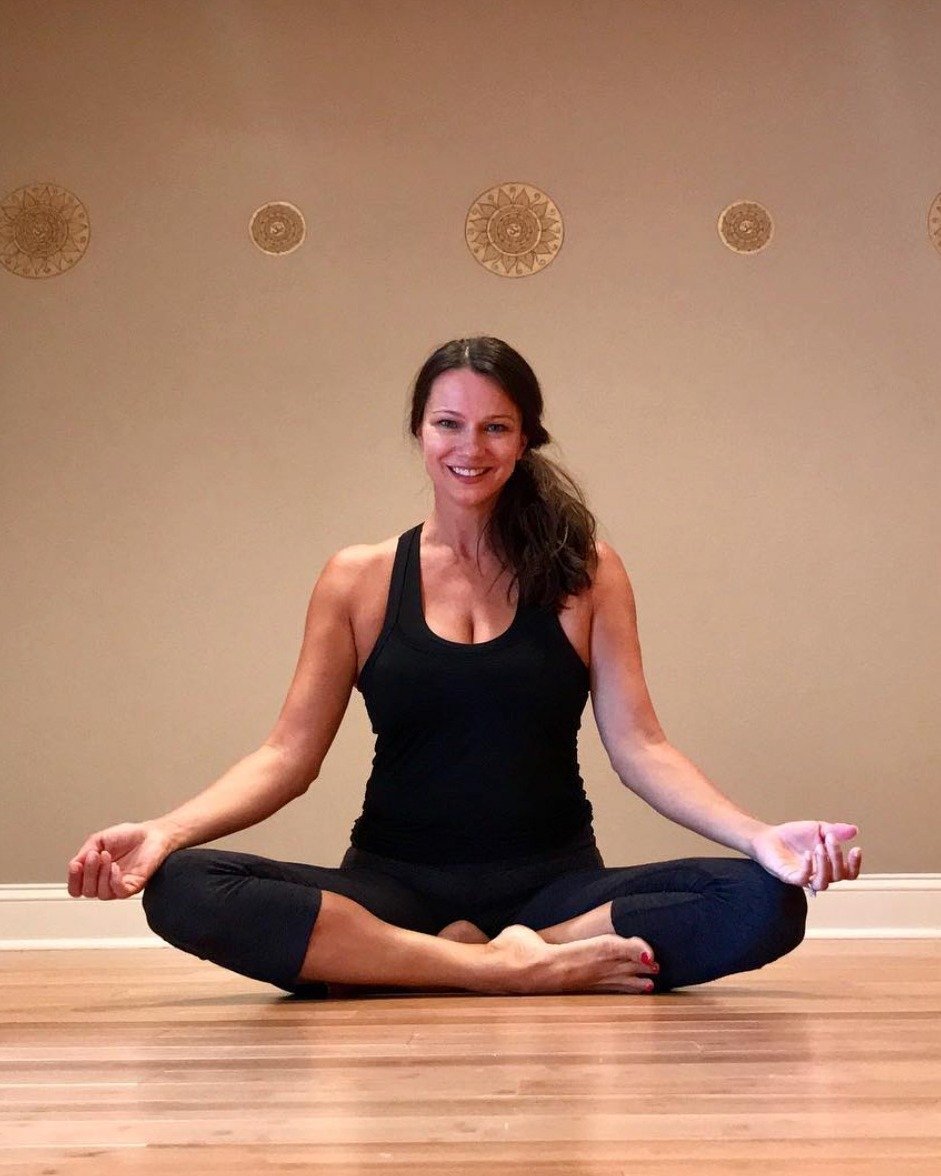 Thursday Classes

9:30 AM Pilates with Meredith
10:45 AM Strength for Life with Jessica
6:00 PM Yoga All Levels with Meredith
7:30 PM Pilates with Meredith

#yoga #barre #pilatesdelaware #matpilates #trolleysquaredelaware #yogadelaware #netde #yogalo