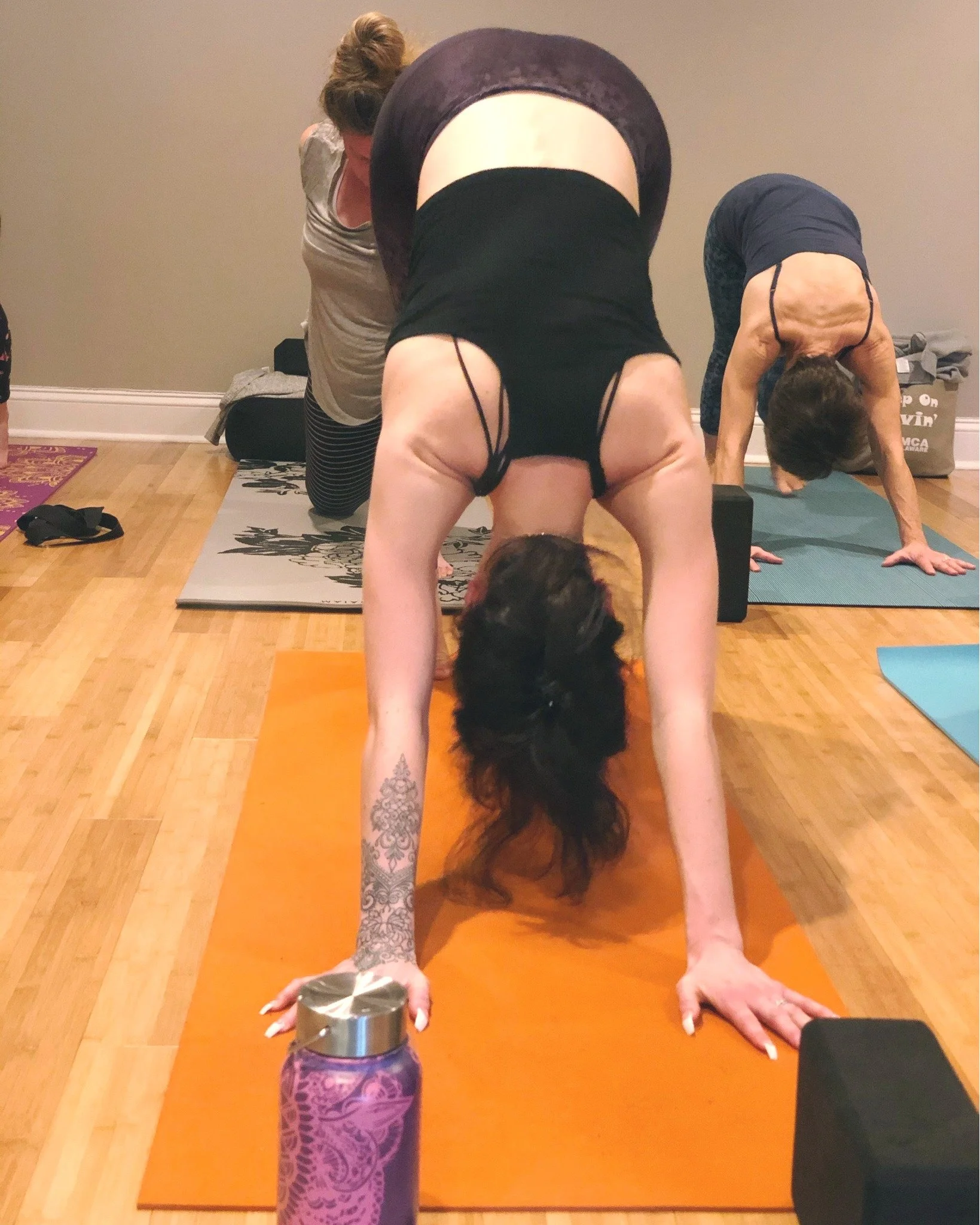 Sunday Classes

8:30 AM Flow &amp; Restore Yoga with Elizabeth
10:30 AM Yoga All Levels with Marylouise
5:00 PM Gentle Yoga with Rita

#sundayvibes #yogaweekend #yoga #yogaeveryday #flowrestoreyoga #gentleyoga #inwilm #inwilmington #yogaaddict #yogal
