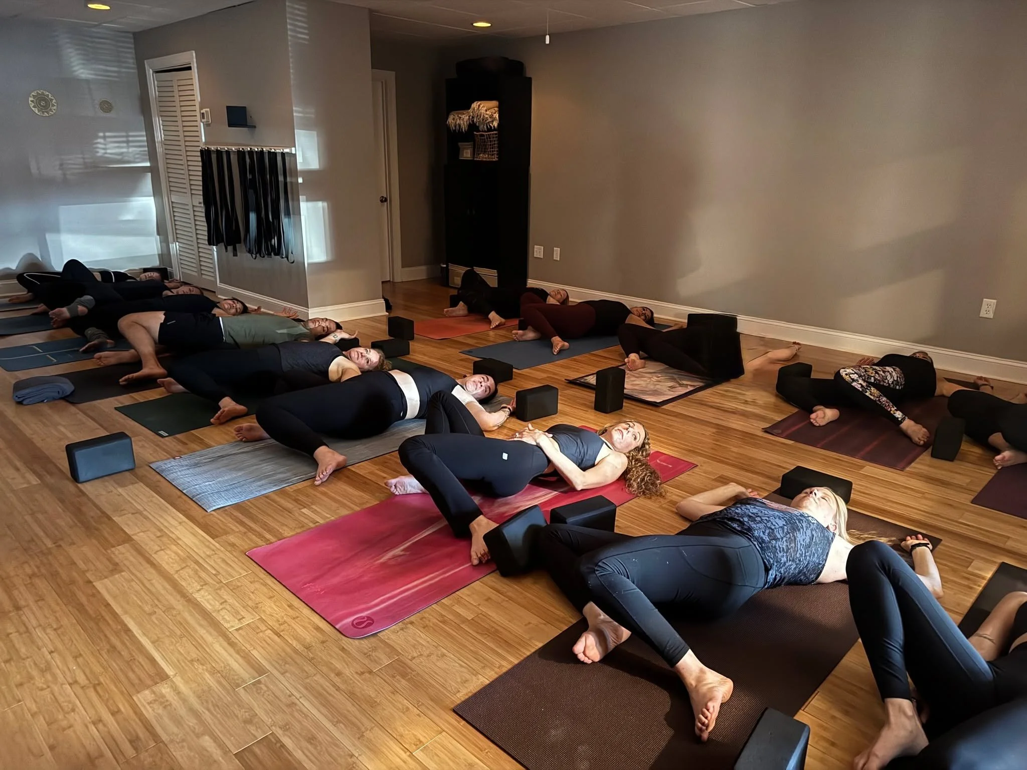 Sunday Classes

8:30 AM Flow &amp; Restore Yoga with Ann
10:30 AM Yoga All Levels with Marylouise
5:00 PM Gentle Yoga with Michele

#sundayvibes #yogaweekend #yoga #yogaeveryday #flowrestoreyoga #gentleyoga #inwilm #inwilmington #yogaaddict #yogalife