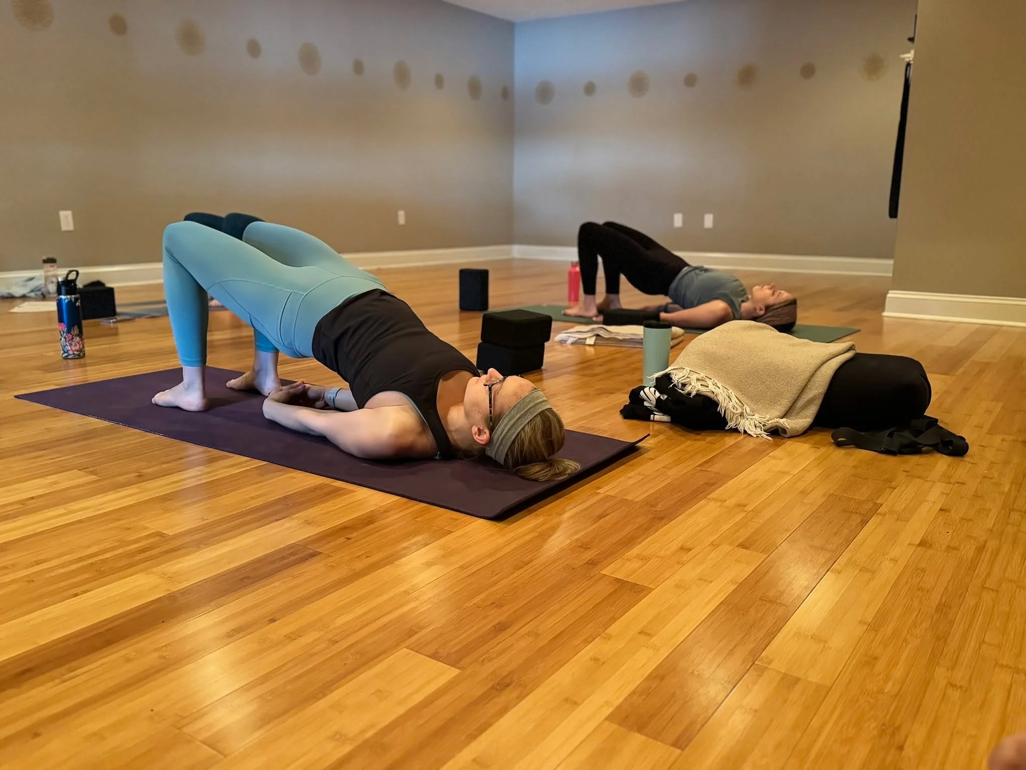 Sunday Classes

8:30 AM Flow &amp; Restore Yoga Marylouise
10:30 AM Yoga All Levels with Marylouise
5:00 PM Gentle Yoga with Maureen

#sundayvibes #yogaweekend #yoga #yogaeveryday #flowrestoreyoga #gentleyoga #inwilm #inwilmington #yogaaddict #yogali
