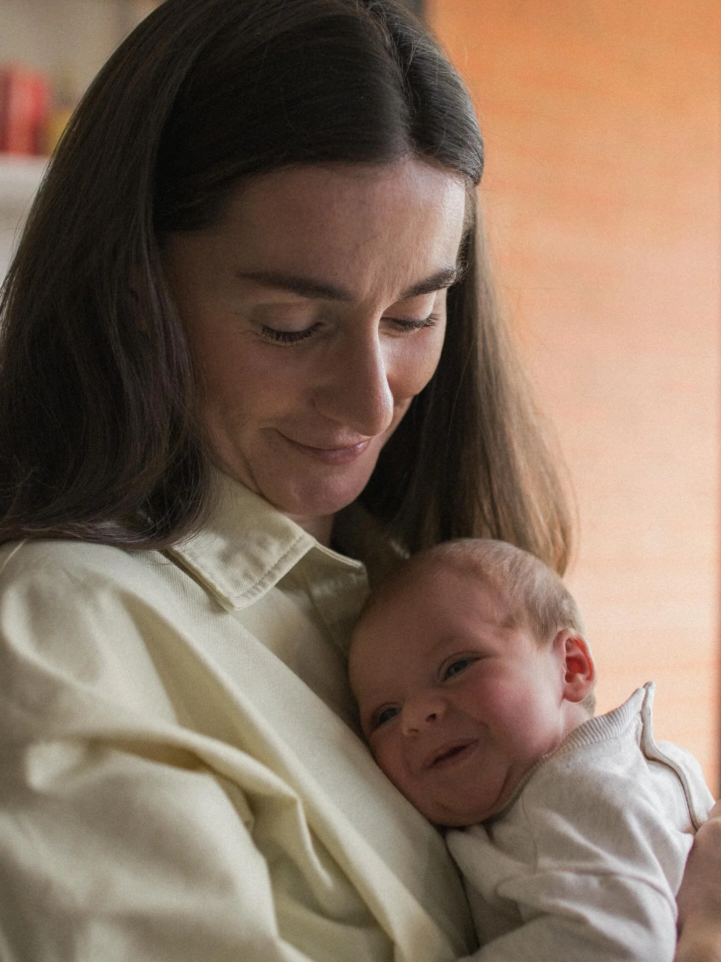 Newborn sessions at home will instantly take you back in time in years to come. Your favourite couch to feed on. The morning light coming through your lounge window. The colour of the walls. 

In my case, the giant stains all over the cream carpet fr