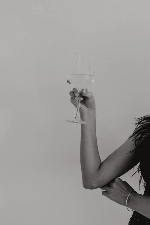 Q's Wine Bar, business photo 2