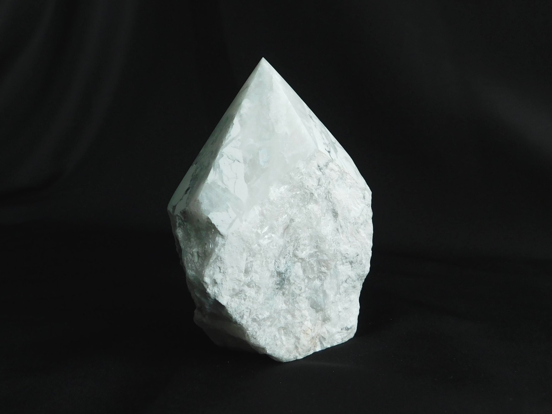 Howlite 8