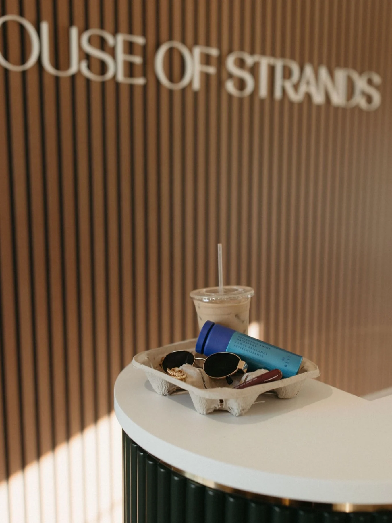 meet me at the House ☕️
we have the drinks, good products + lots of pretty hair 

Link in the bio to book xx @thehouseofstrands