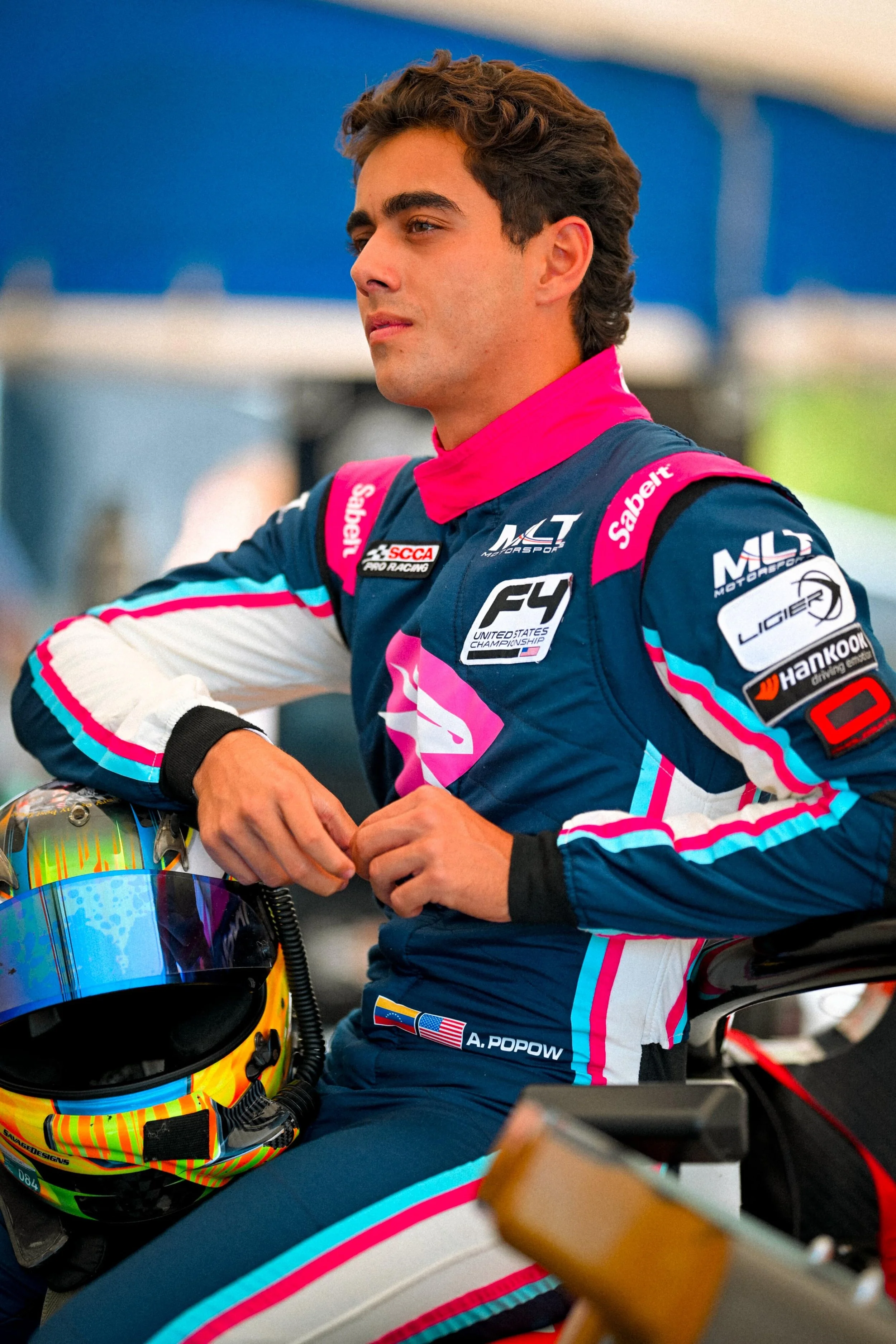 Velocidad en la certeza: La carrera interna del corredor Alex Popow