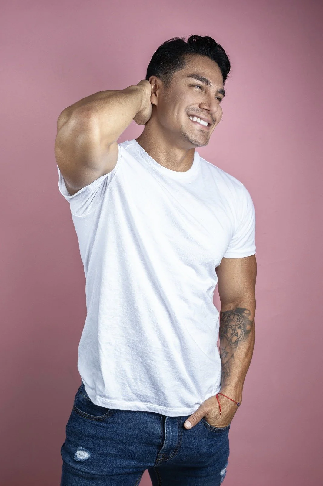 La trayectoria de Leopoldo Parada y el entretenimiento latino