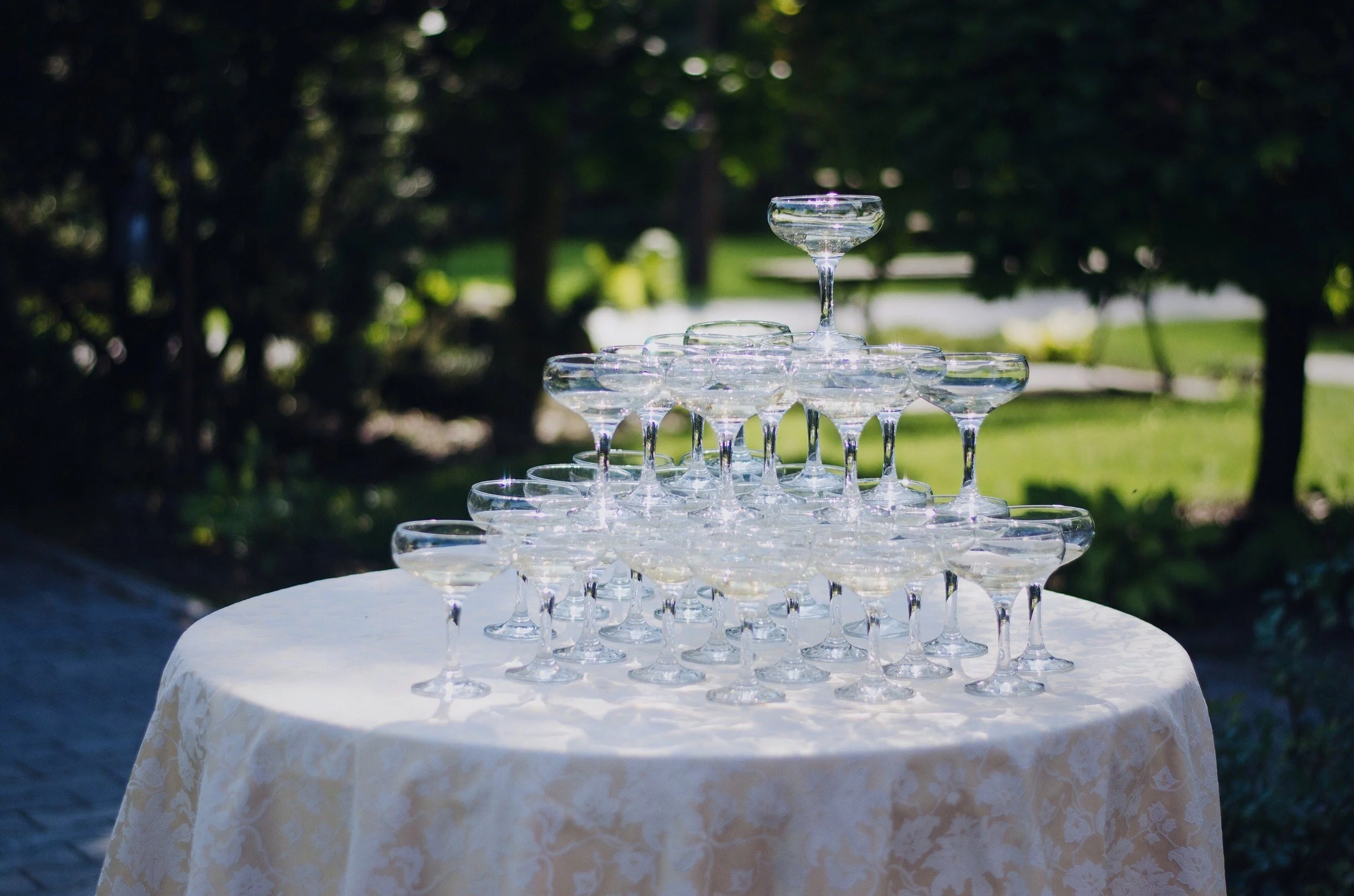 The Top 4 Mistakes Couples Make When Planning Their Wedding (And How to Avoid Them)