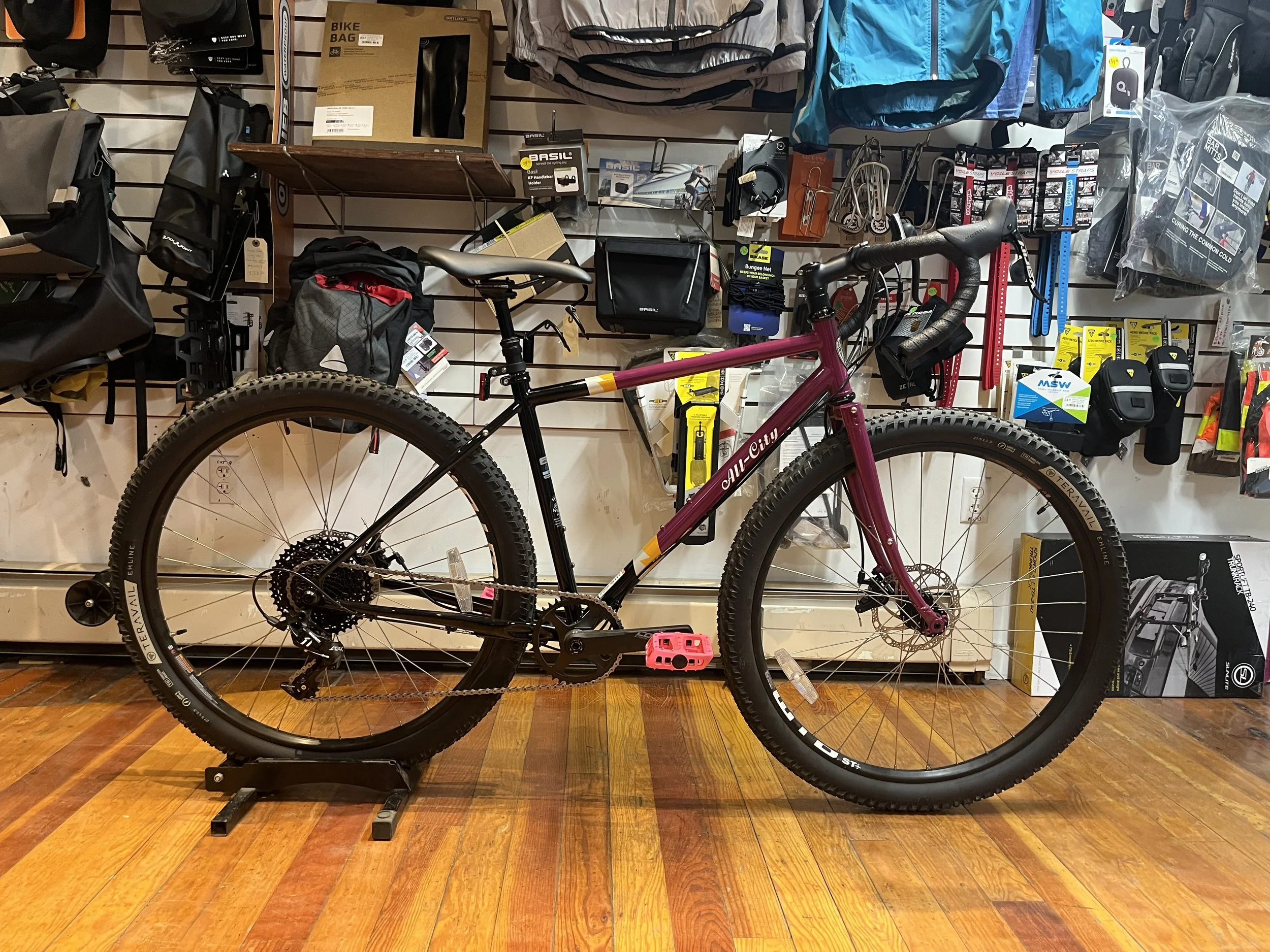 All City Gorilla Monsoon Apex 46 cm - Charred Berry