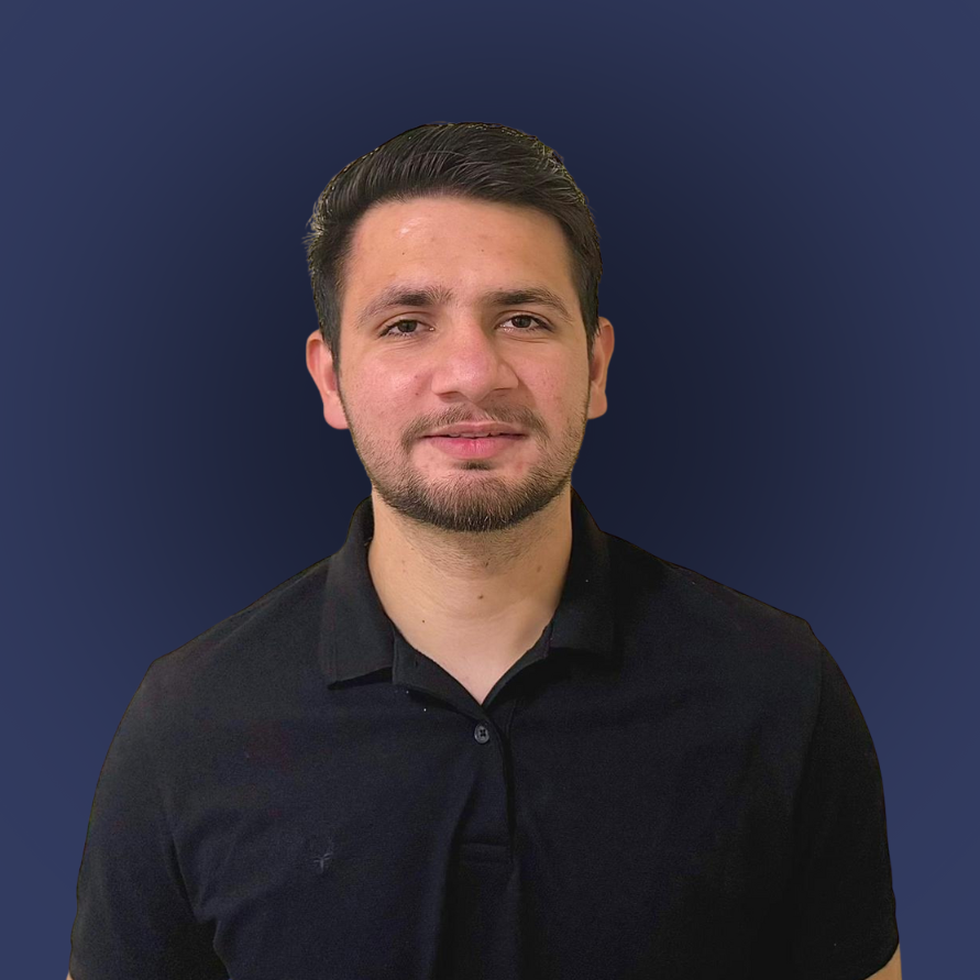 Portrait of Ankush Goyat, Squarespace web designer and founder of Webgoyat