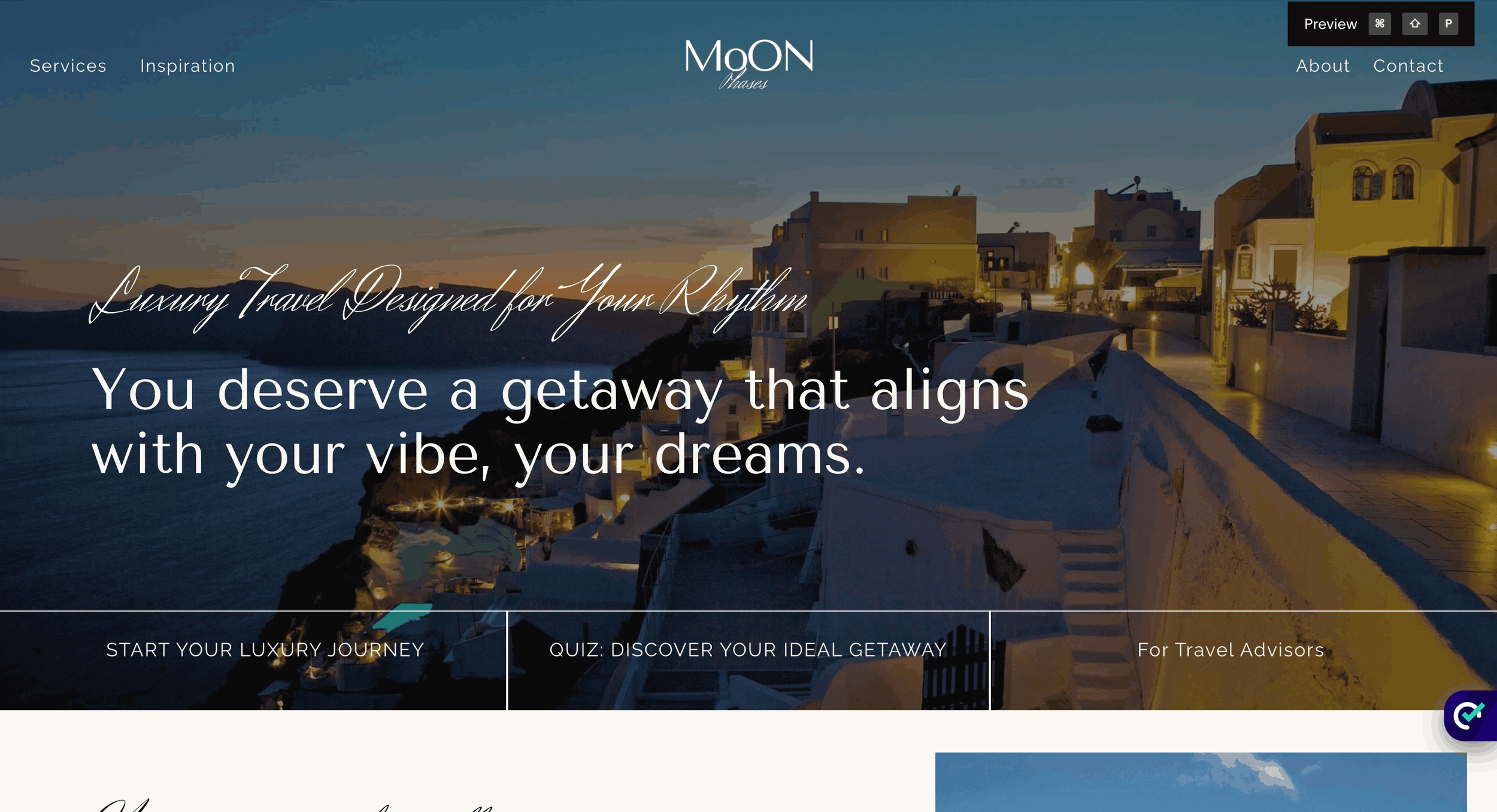 Example of a vertical line in Squarespace between content sections
