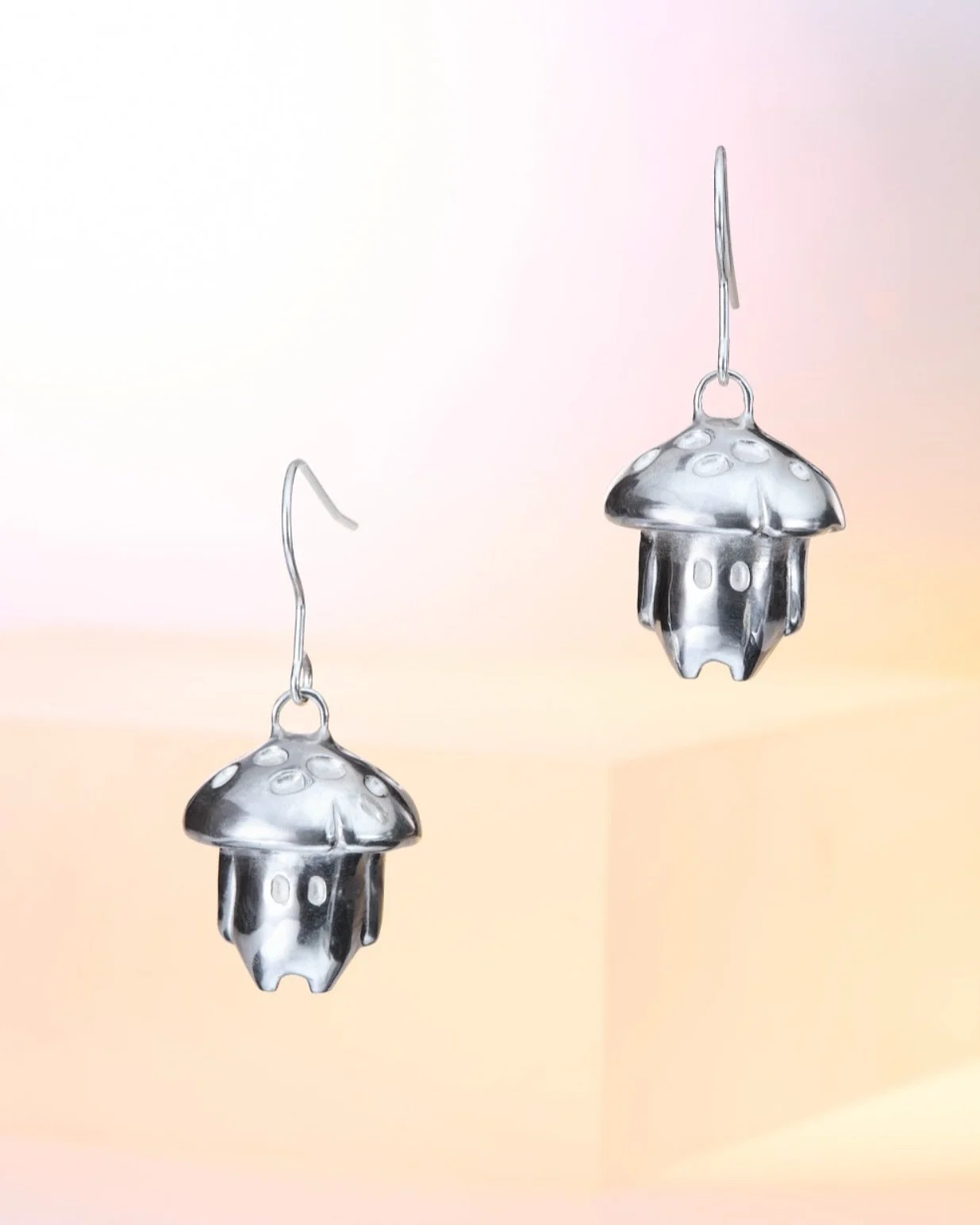 Here we showcase a beautiful design from 2025 graduate, Lily Jordan.

Lily&rsquo;s collection will be available to view and shop from June 21-27, during opening hours.

Deirdre O&rsquo;Donnell - Jewellery Skills and Design Courses
19 Anne Street Sout