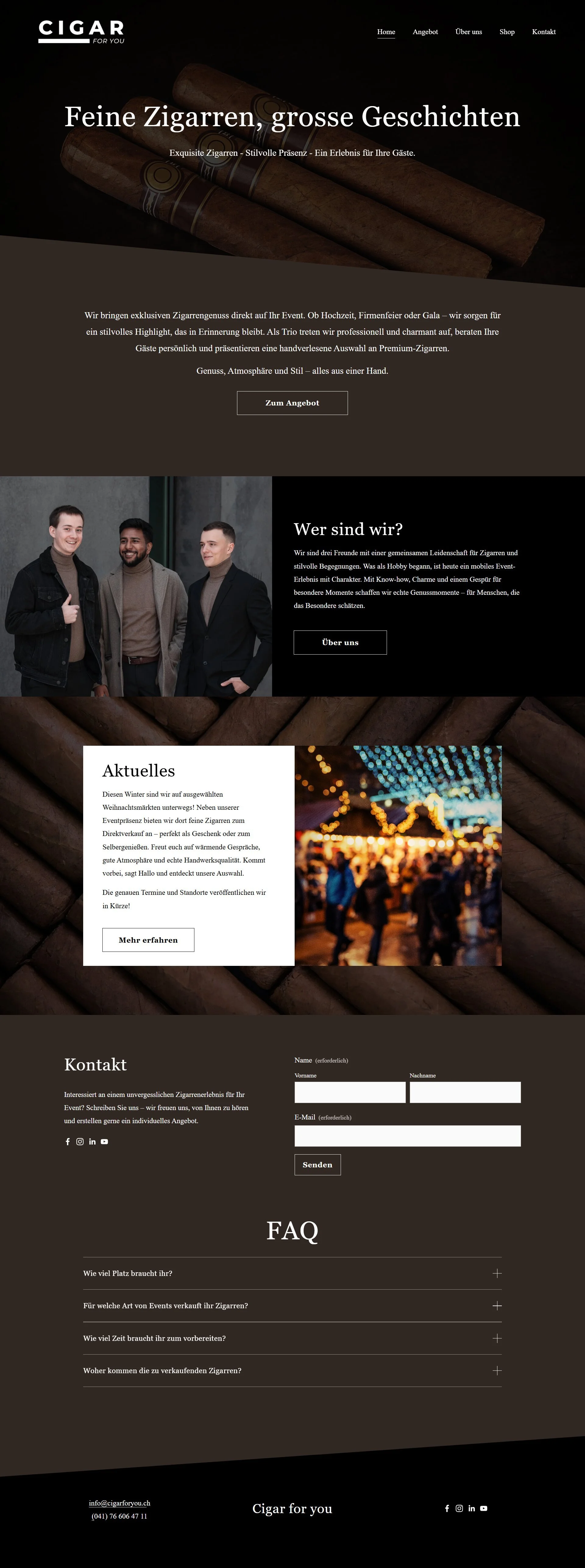 Webseite für Zigarren, mit Bildern von Zigarren, einer Gruppe von drei Menschen und einem festlichen Markt bei Nacht.