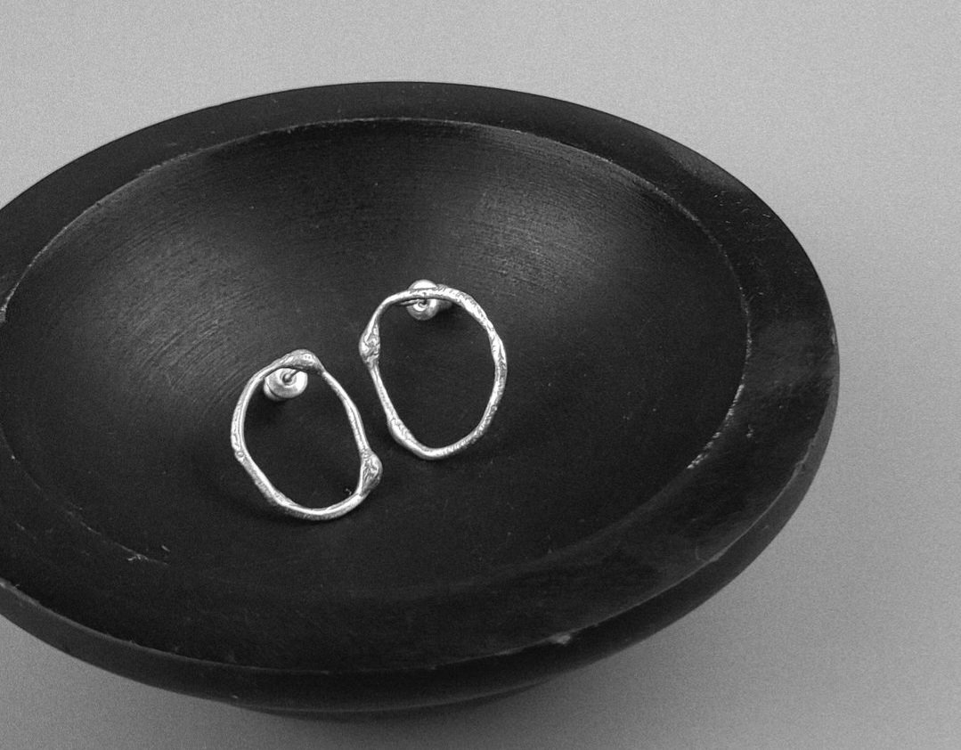 Organic Textured Silver Pendant & Earrings Workshop with Will Sharp