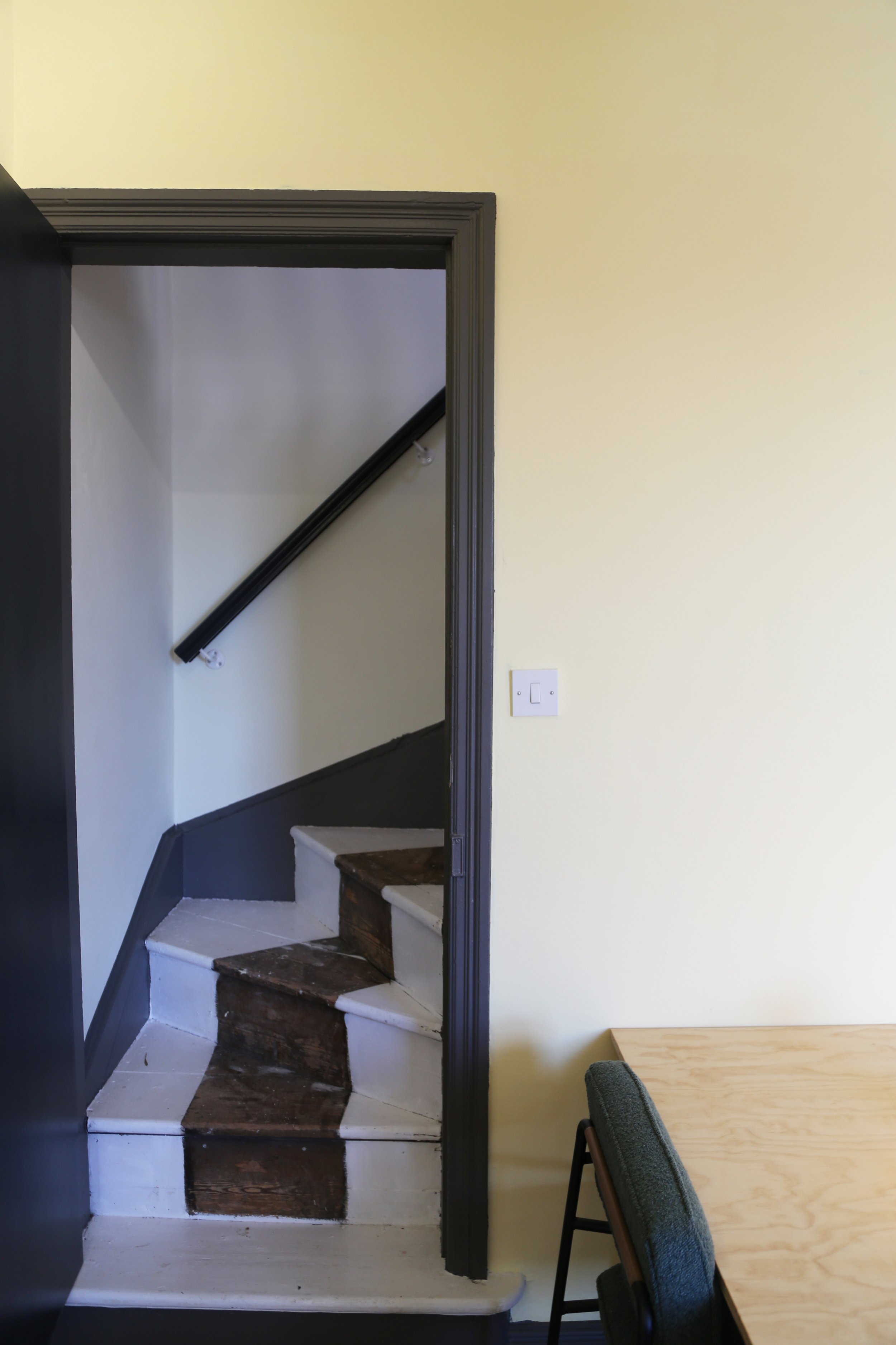 Room1_2.jpg