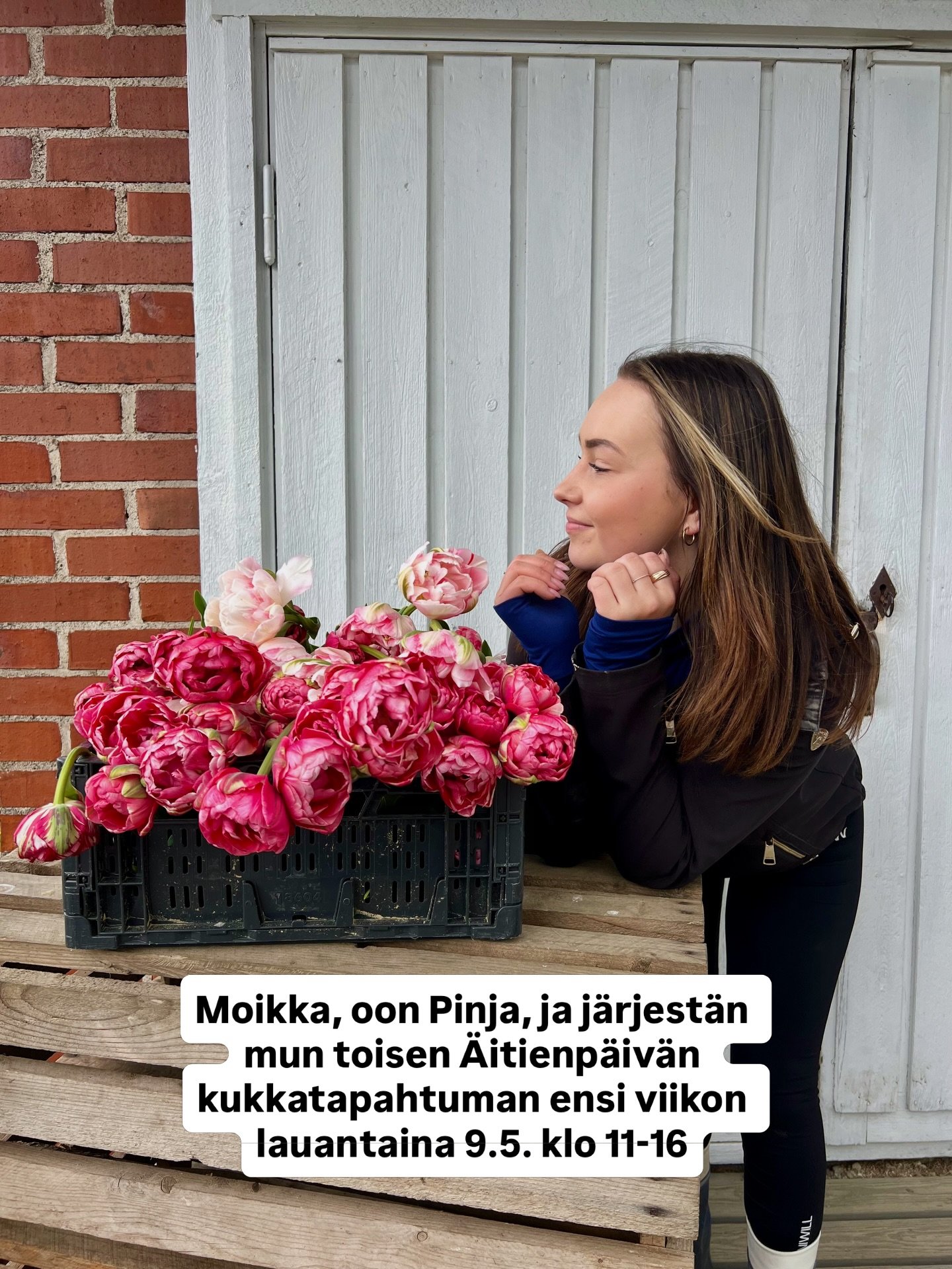 T&auml;ss&auml; olisi nyt kunnon infopl&auml;j&auml;ys ensi viikon &Auml;itienp&auml;iv&auml;n kukkatapahtumasta 💥🥹🌷 En ole ehtinyt vastaamaan kaikkiin kysymyksiin, sill&auml; niit&auml; on tullut niin paljon. Onneks nyt viikonloppuna ehdin pereht