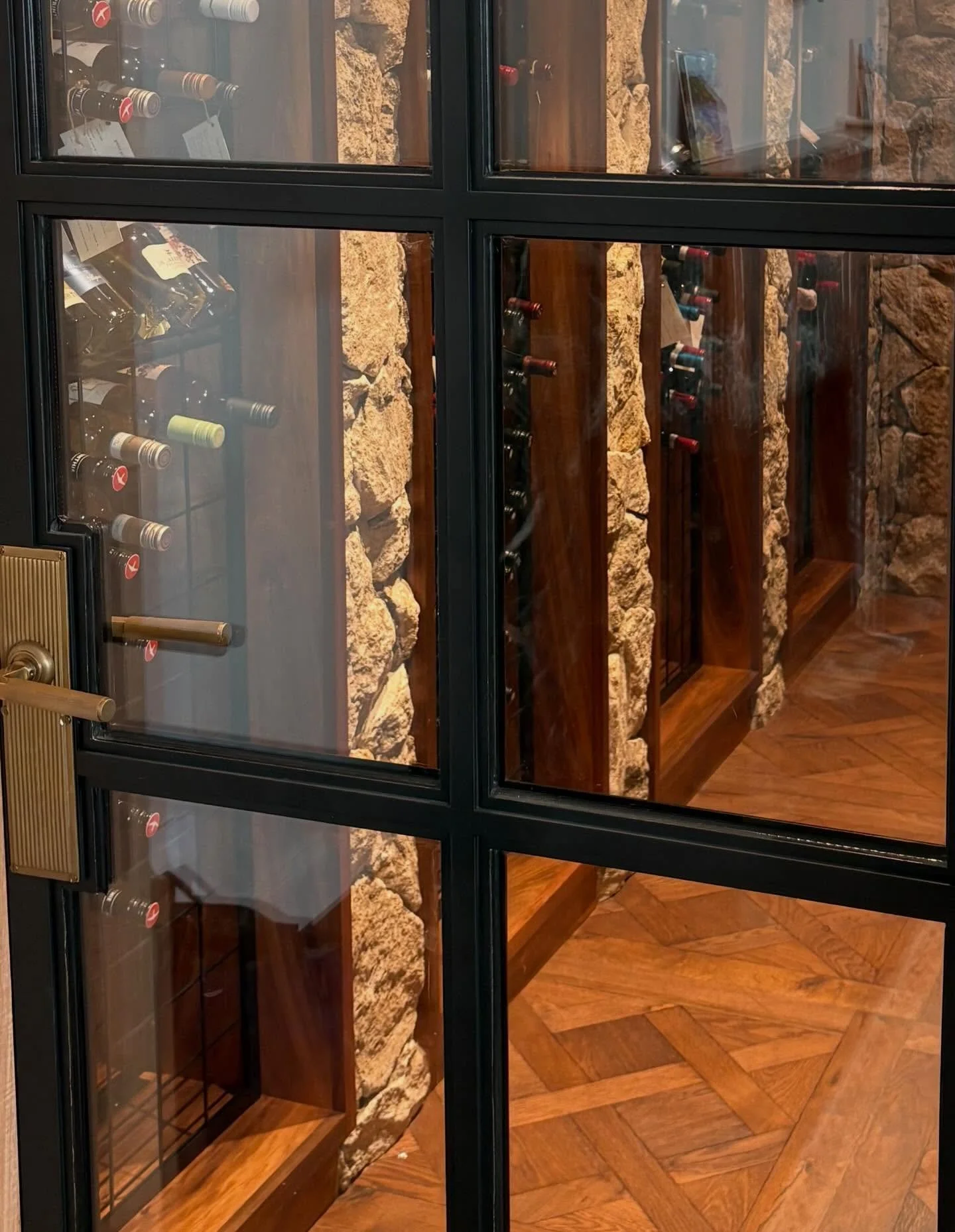 The Beauty of Custom Steel Mullion Bars  #steeldoors #doordesign #customdesigns #interiordesign